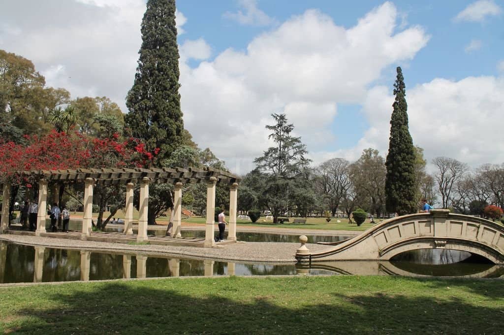 Romantic Pergolas and Bridges