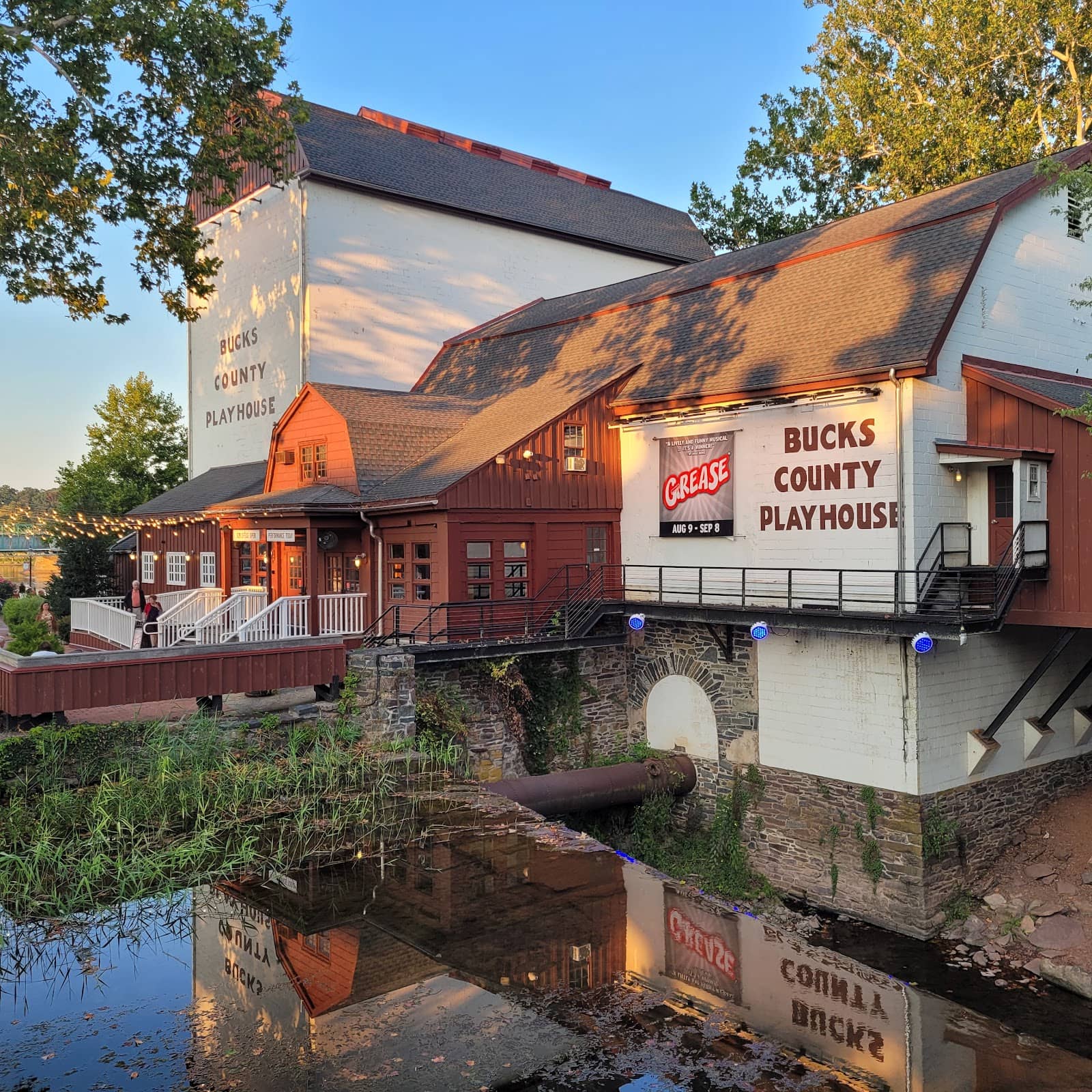 Riverside Dining at The Playhouse Deck