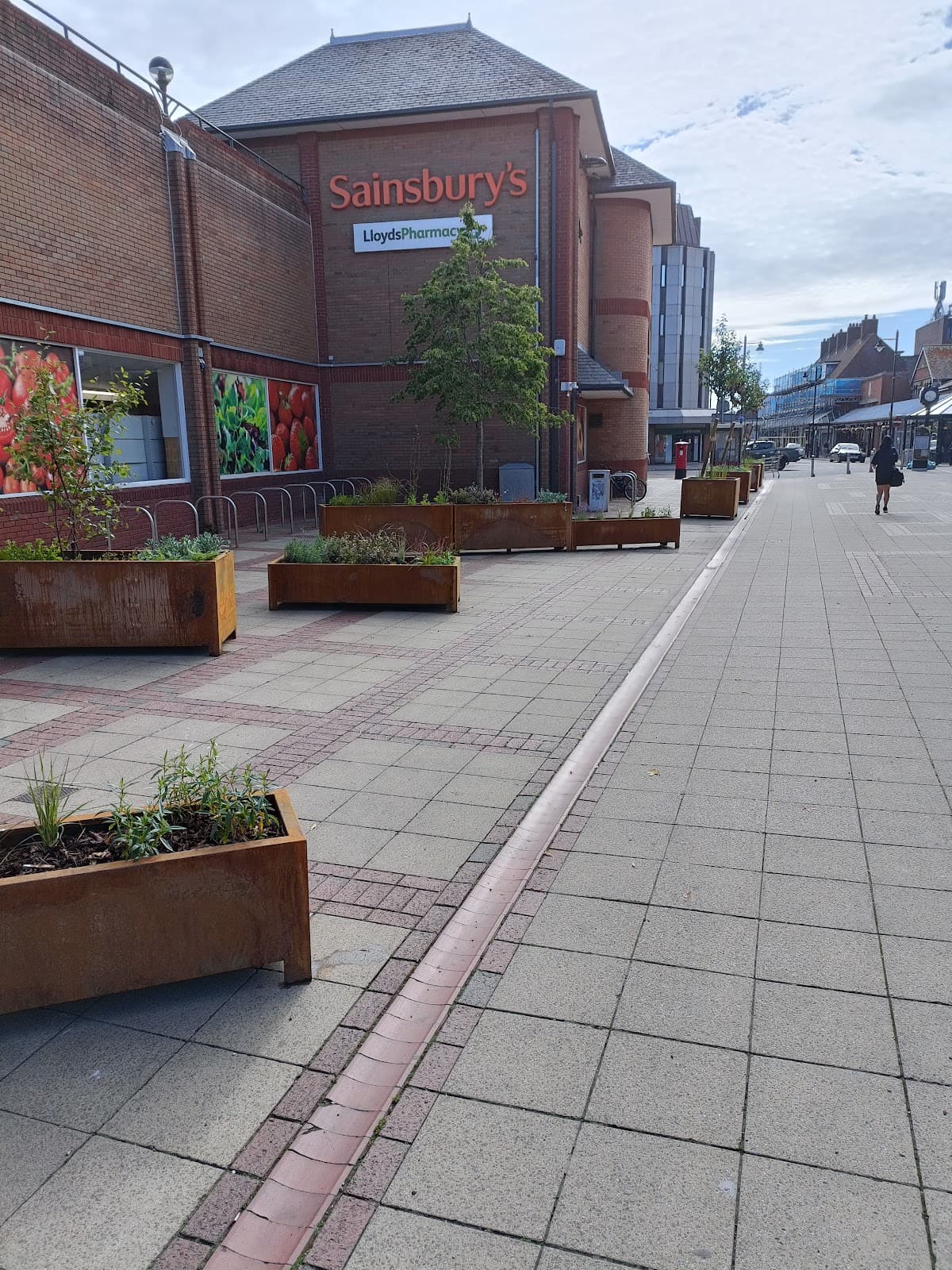 Eastleigh Market - Image 1