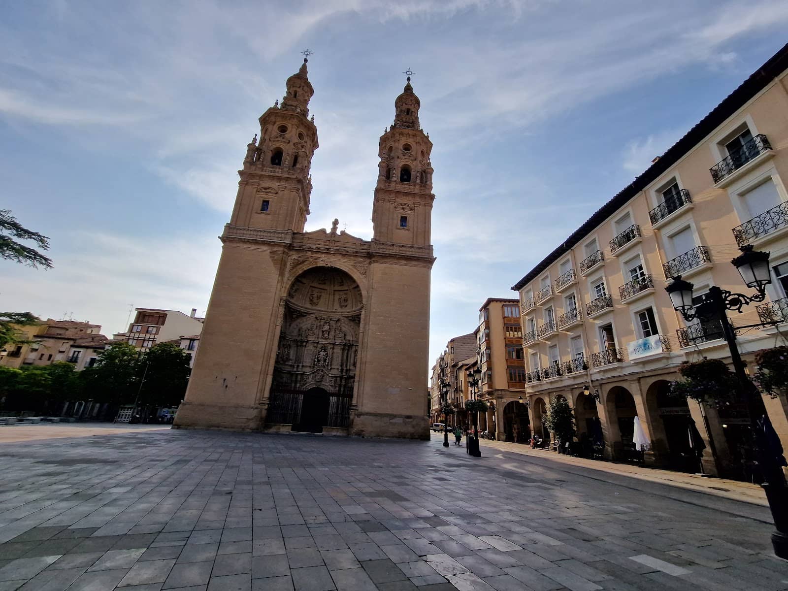 Torre Abacial Views