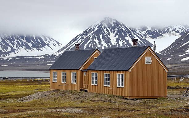 Ny-Ålesund Museum - Image 1