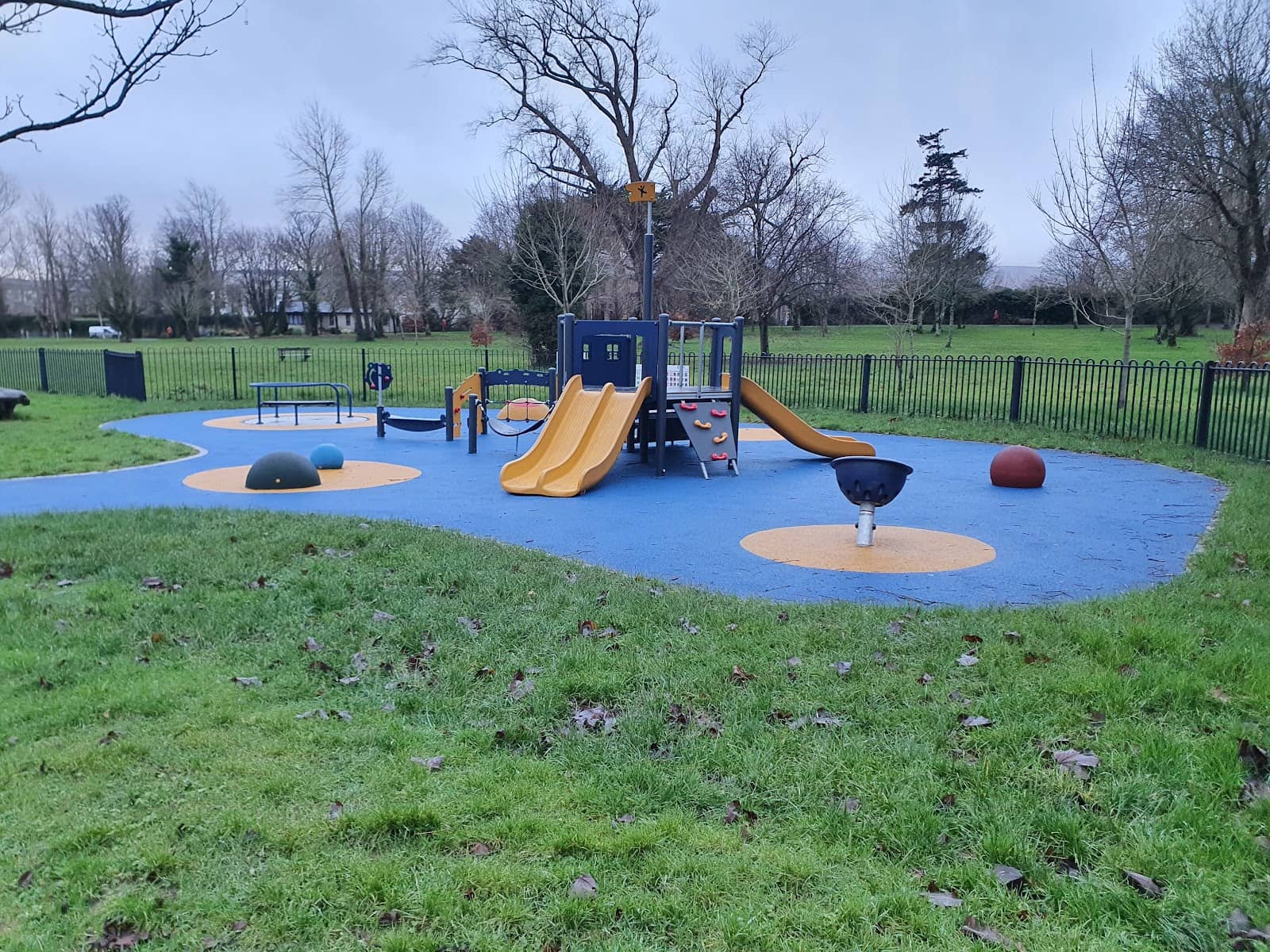 Walking & Jogging Paths