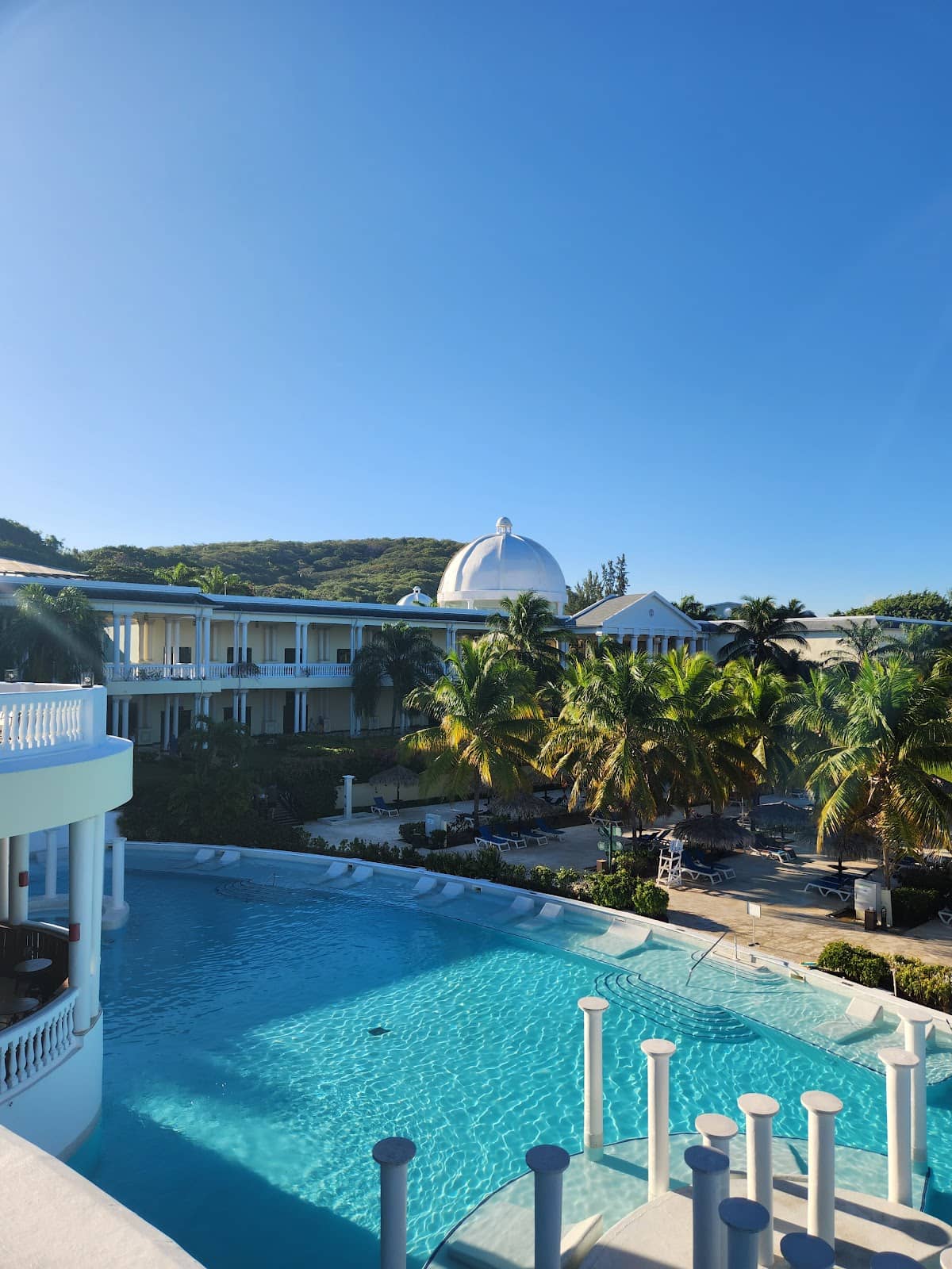 All-Inclusive Resort Bliss