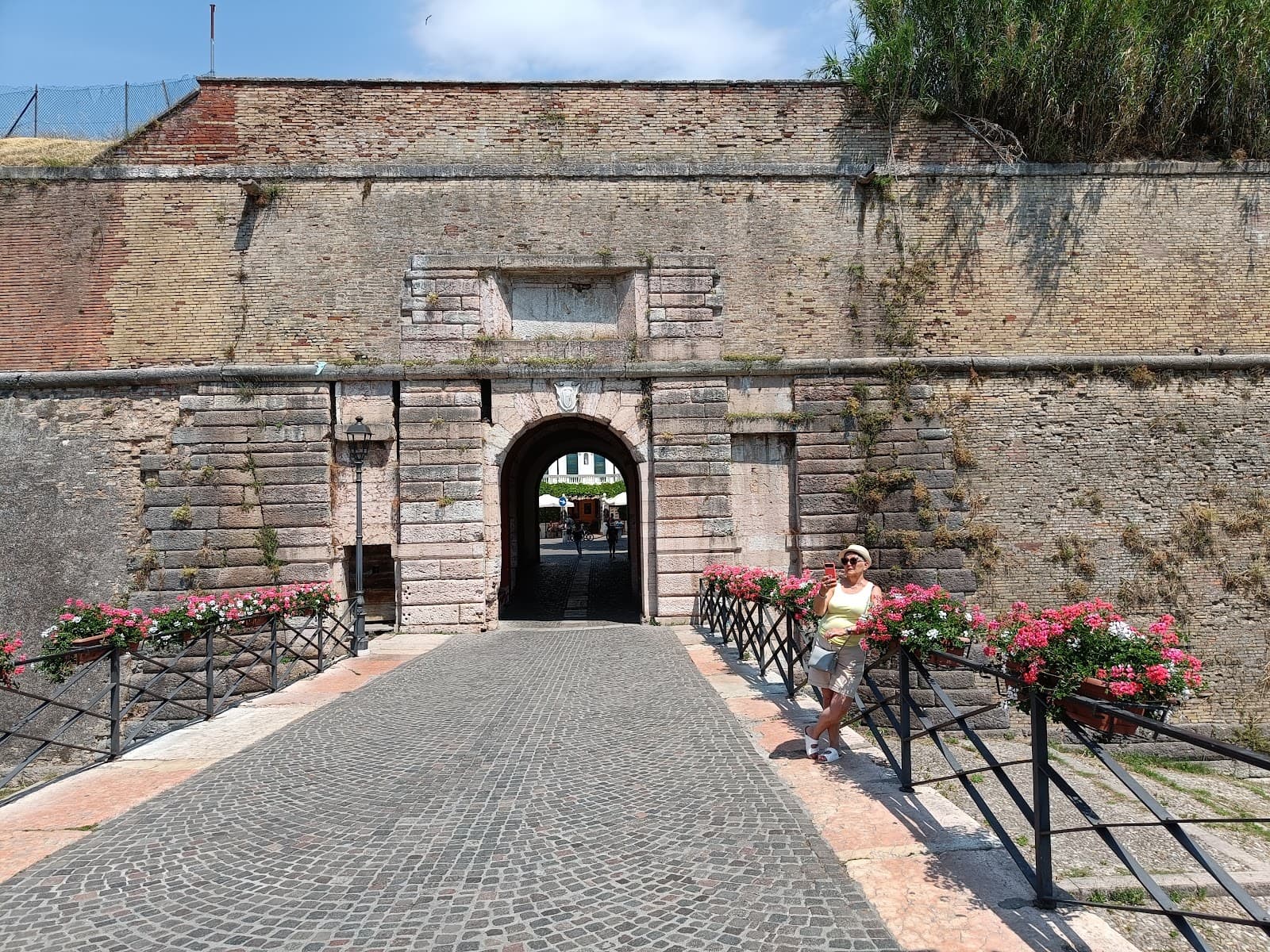 Fortezza di Peschiera Peschiera del Garda - Image 1