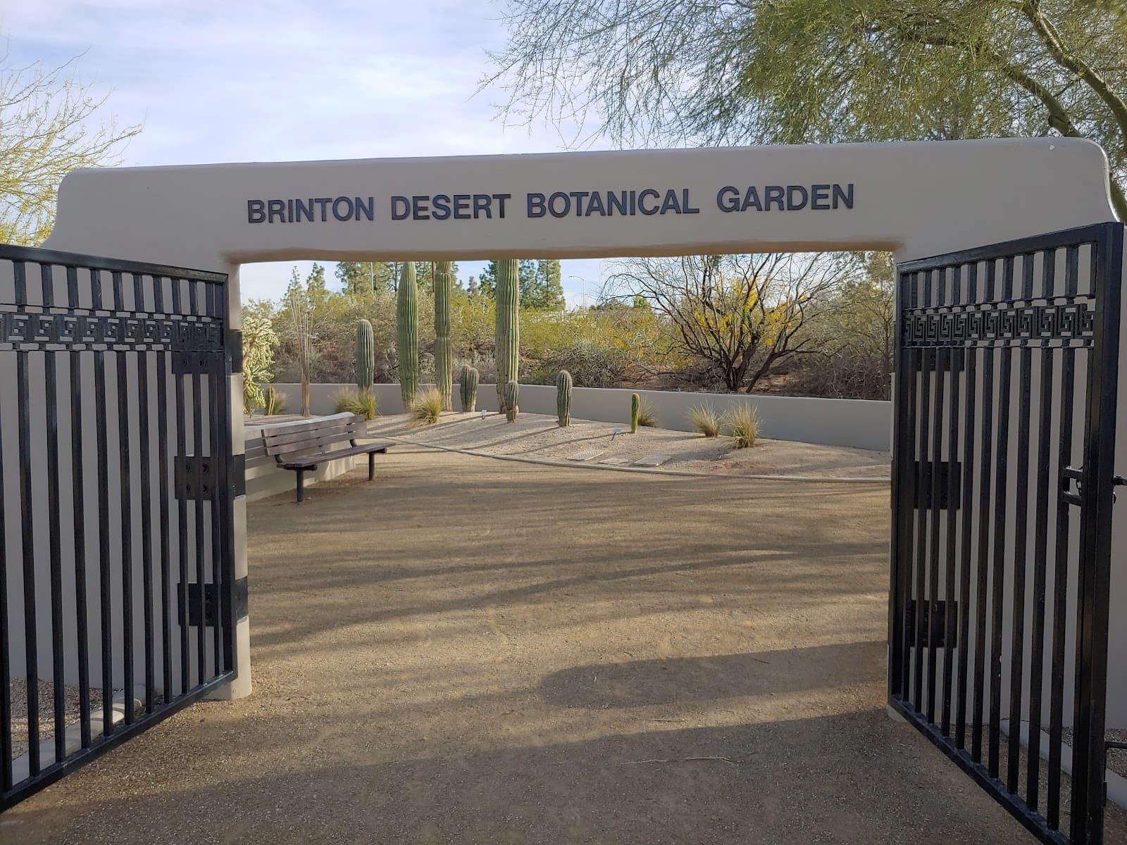 Park of the Canals - Image 1