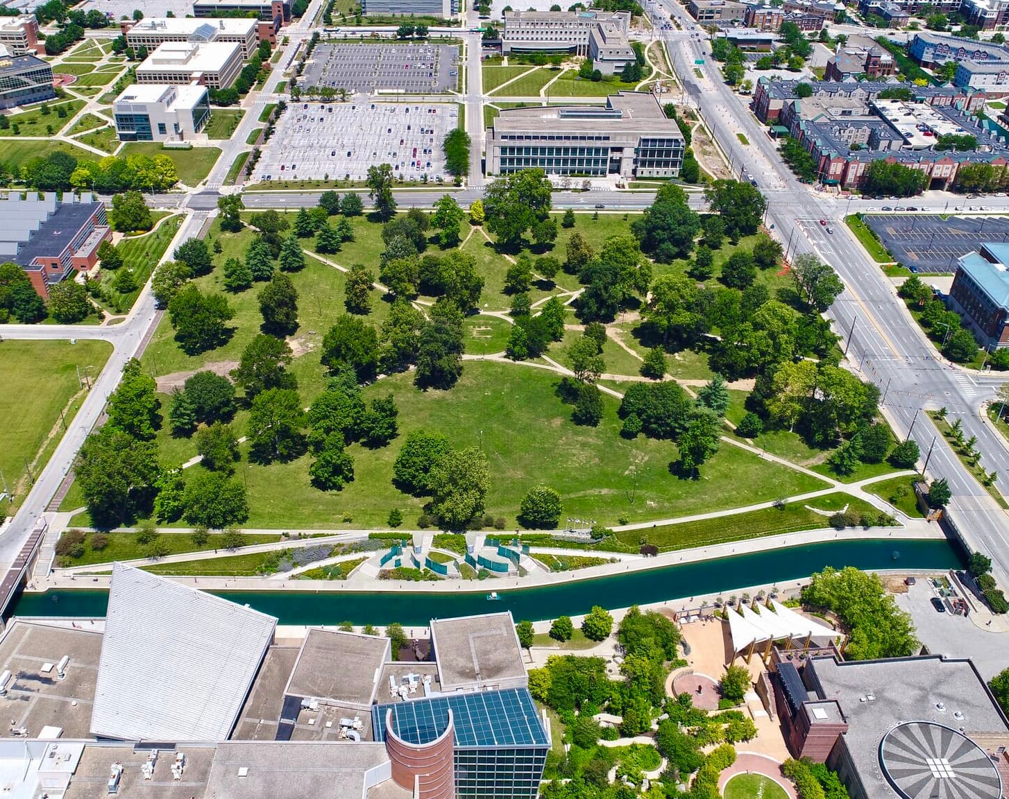 Military Park - Image 1