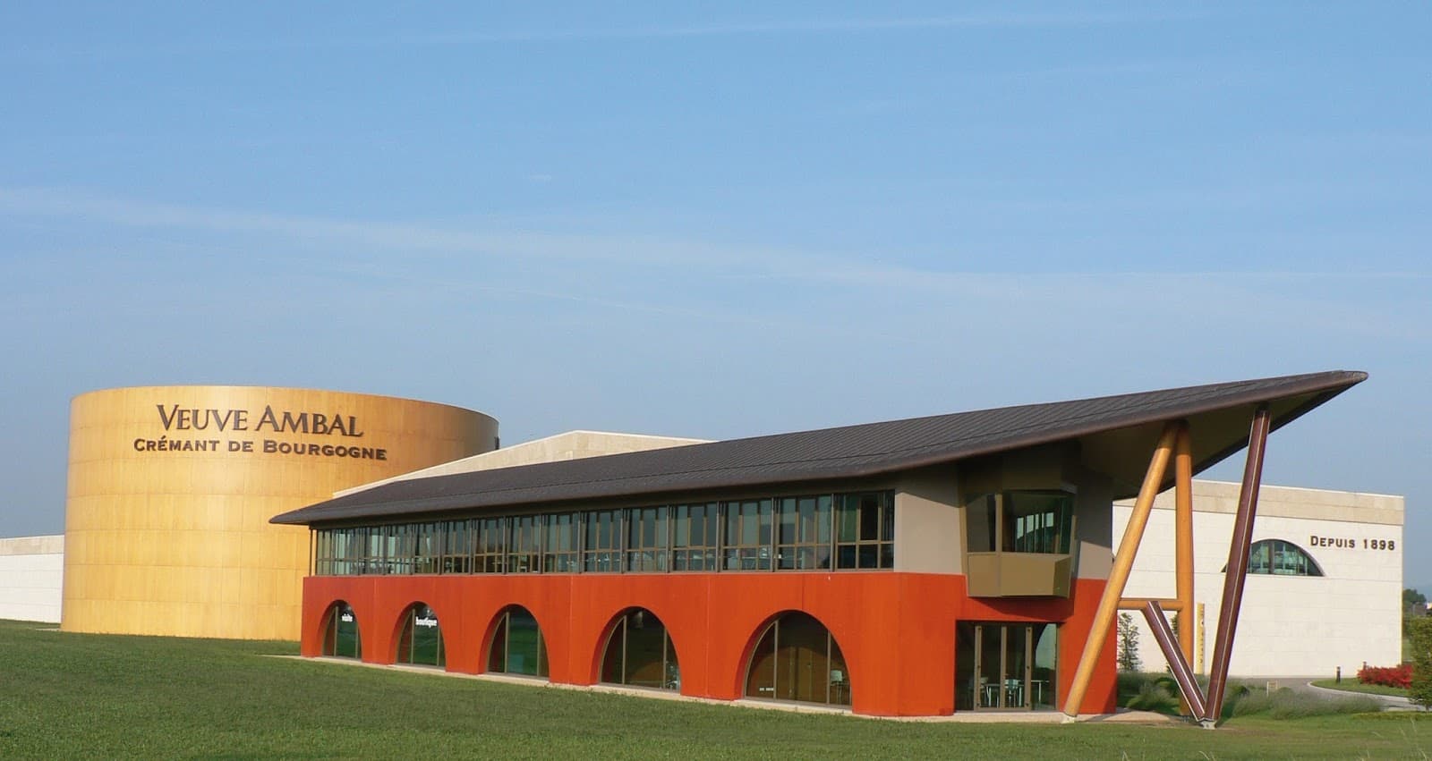 Veuve Ambal Crémant Visitor Center - Image 1