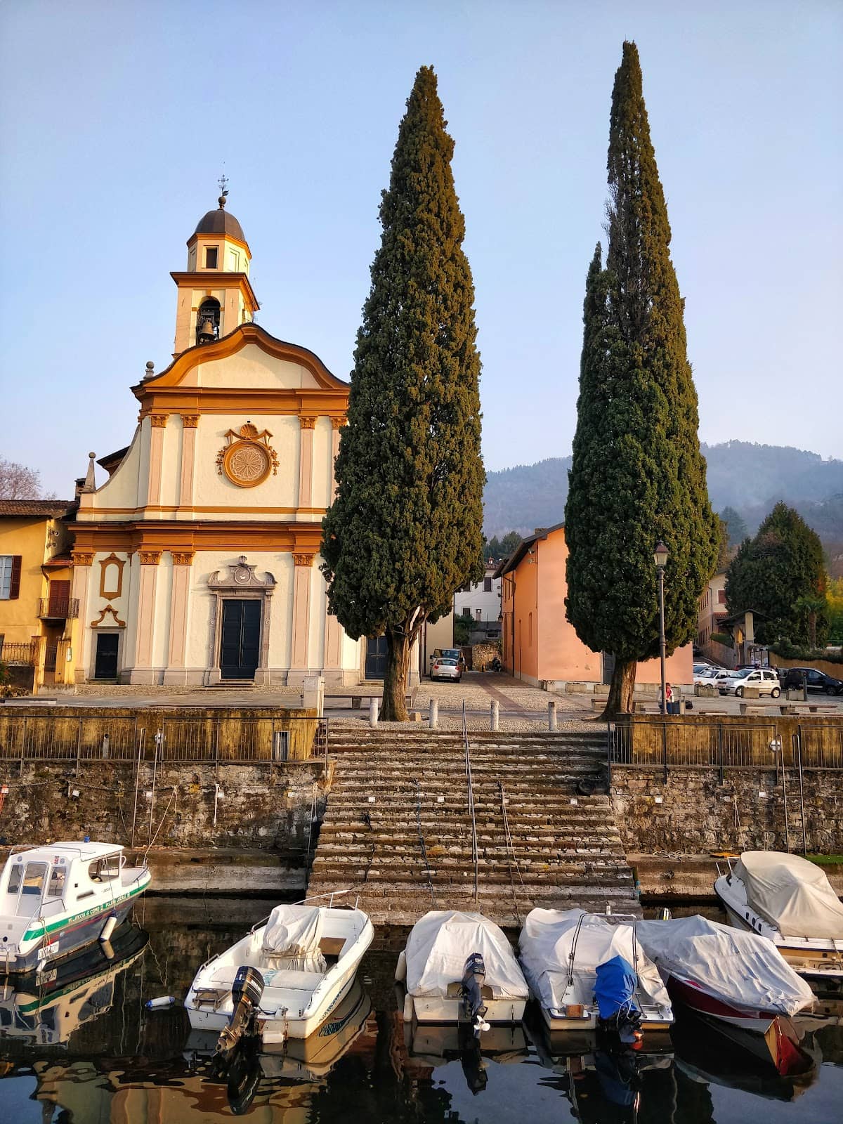 Vertical photo