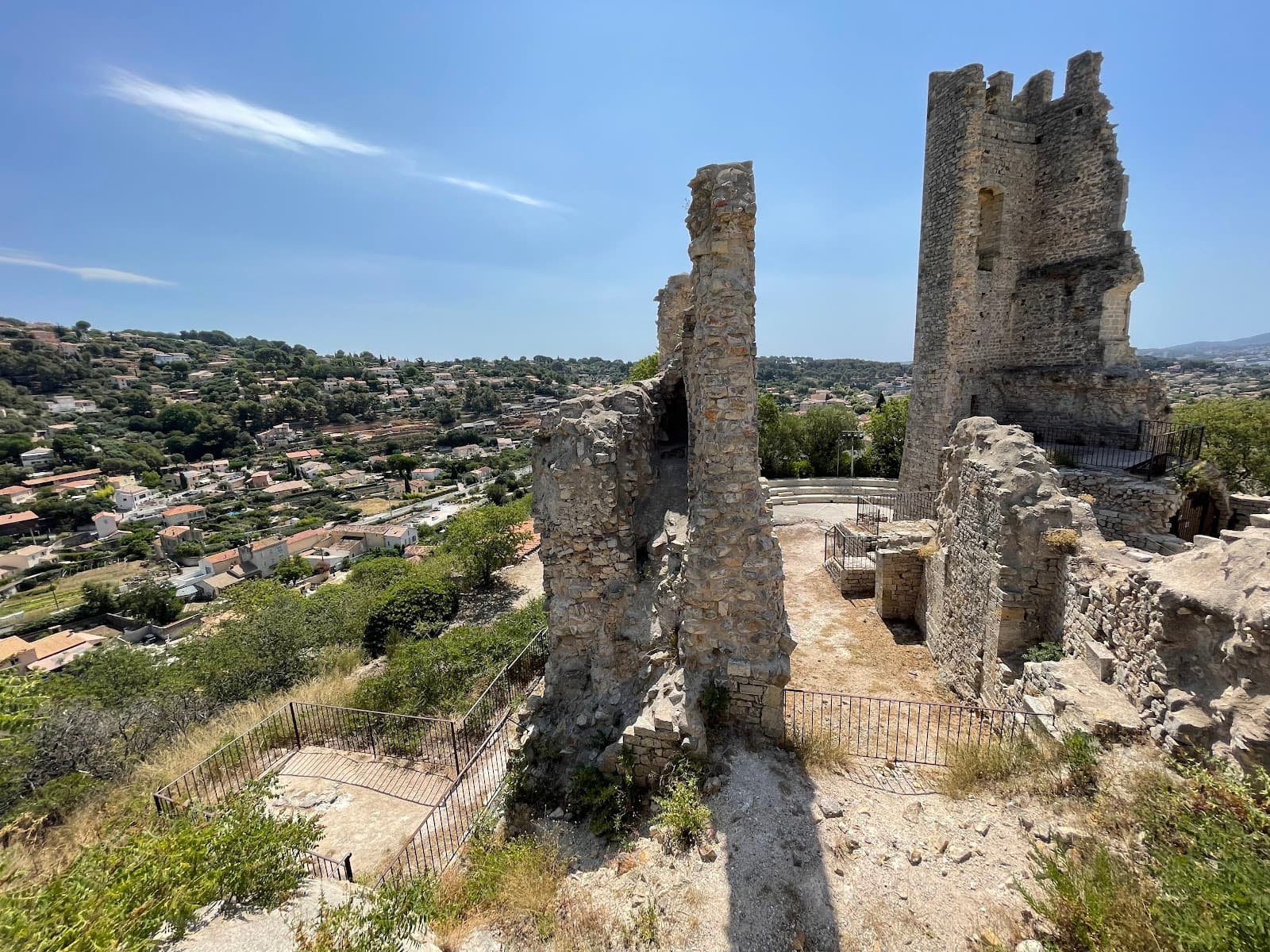 Ollioules Old Town - Image 1