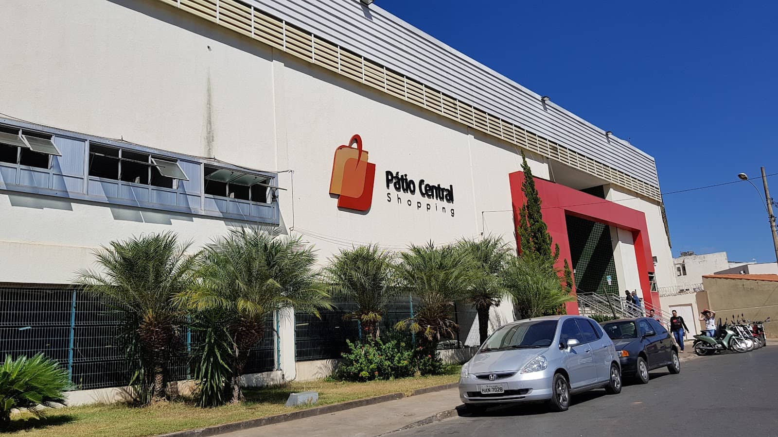 Lettera Bookstore Finds