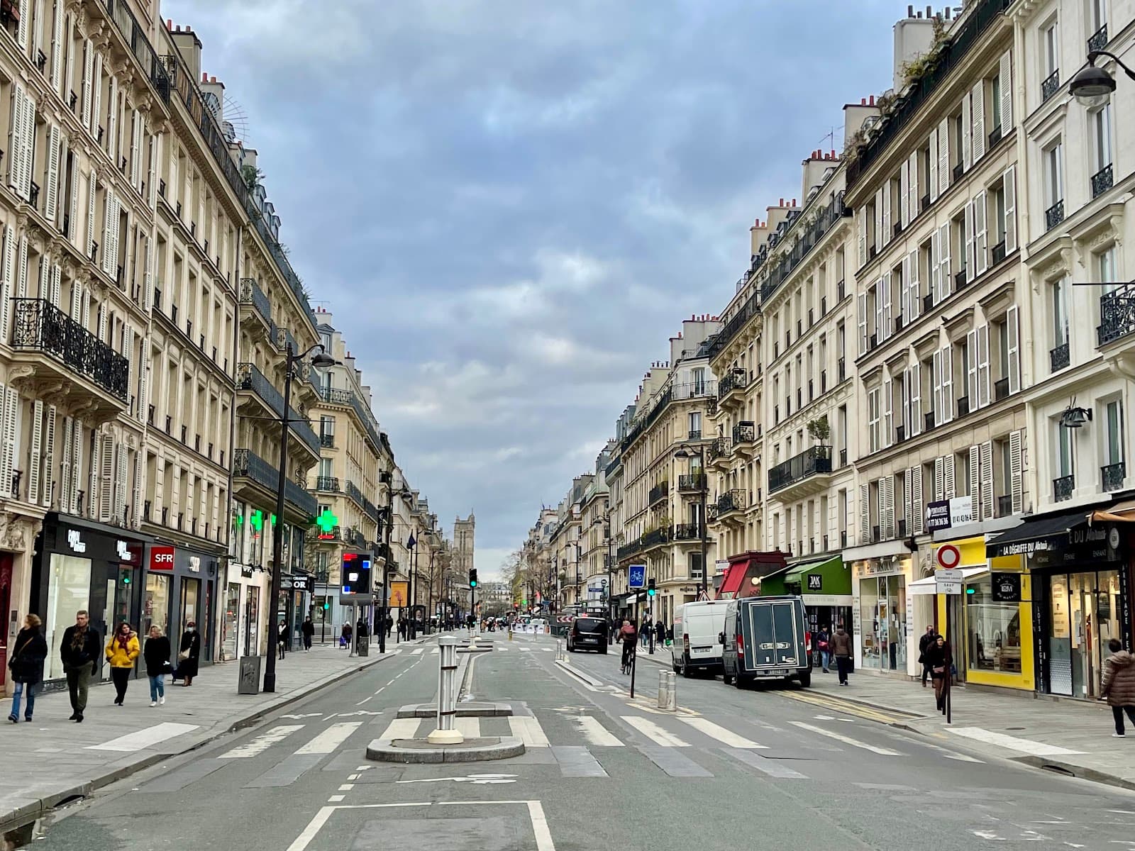 Rue de Rivoli - Image 1