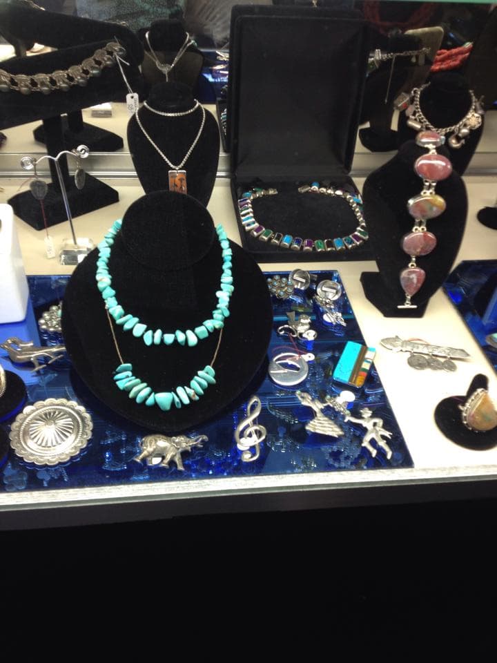 Dykeman-Young Gallery & Vintage Emporium - Image 1