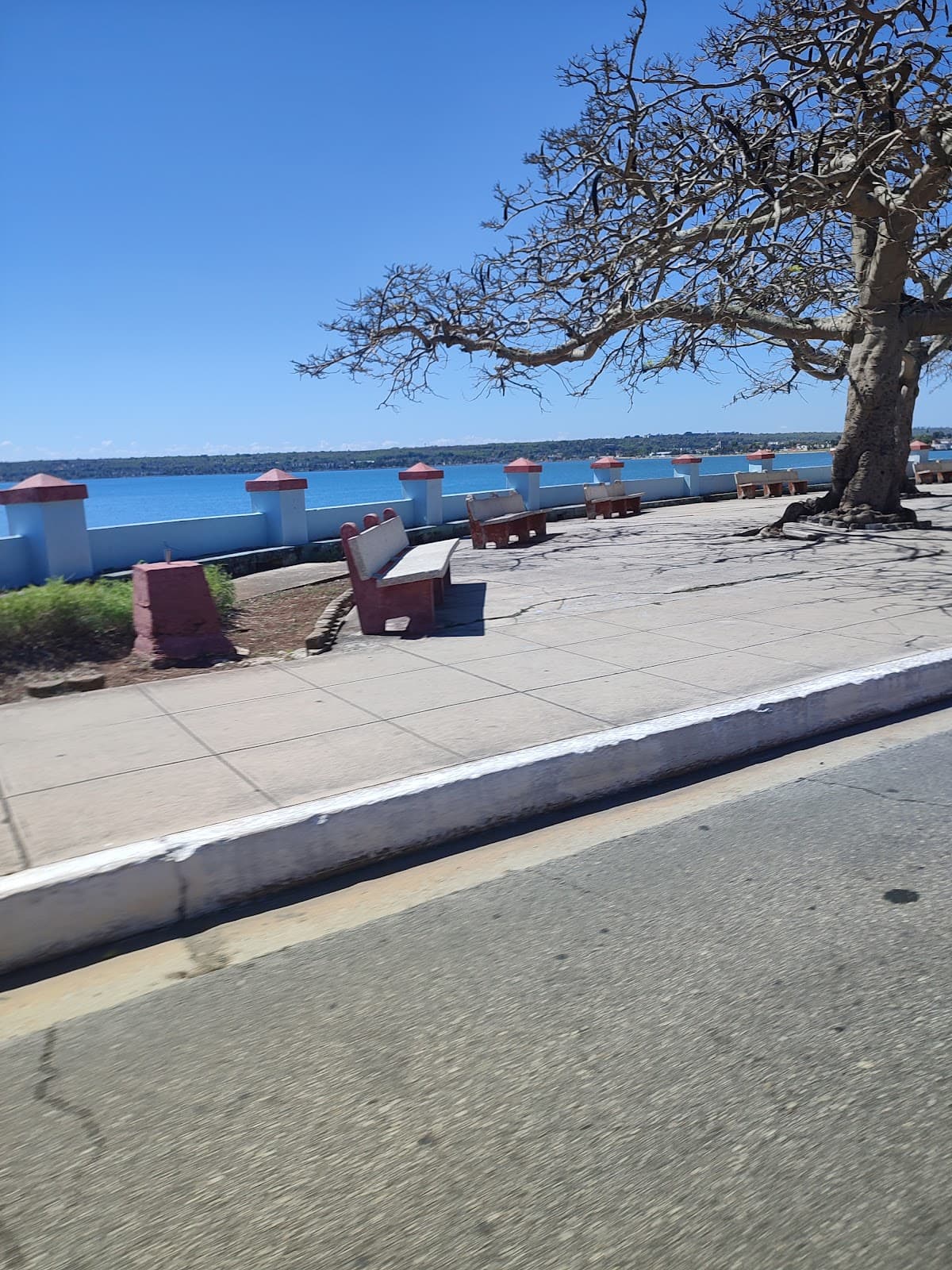 Paseo de Narváez San Juan Riverfront - Image 1