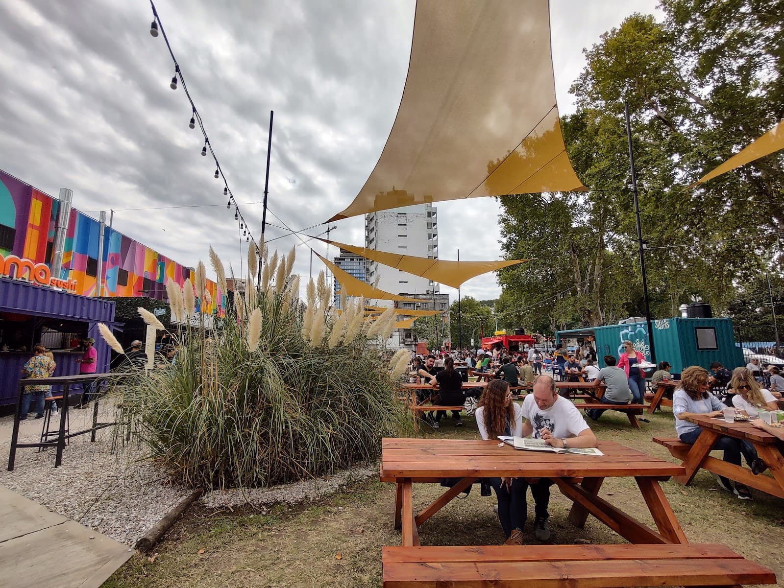 Pichincha neighborhood - Image 1