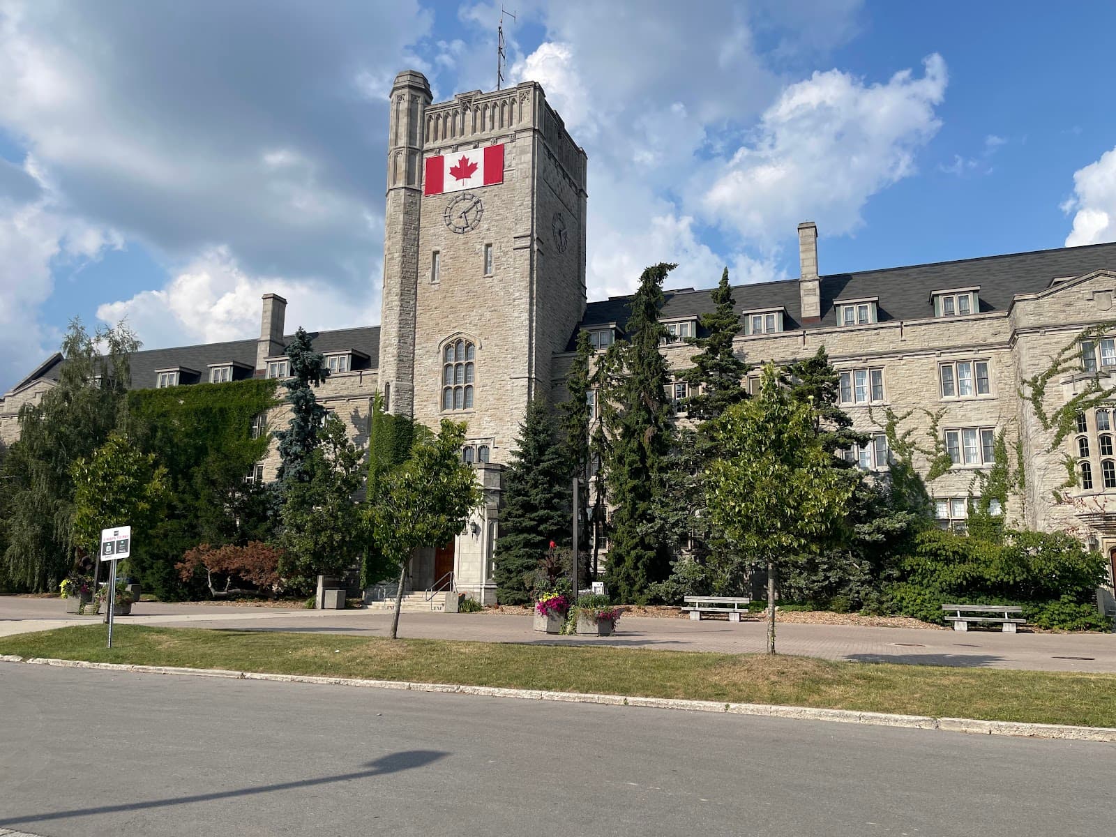 University of Guelph campus - Image 1