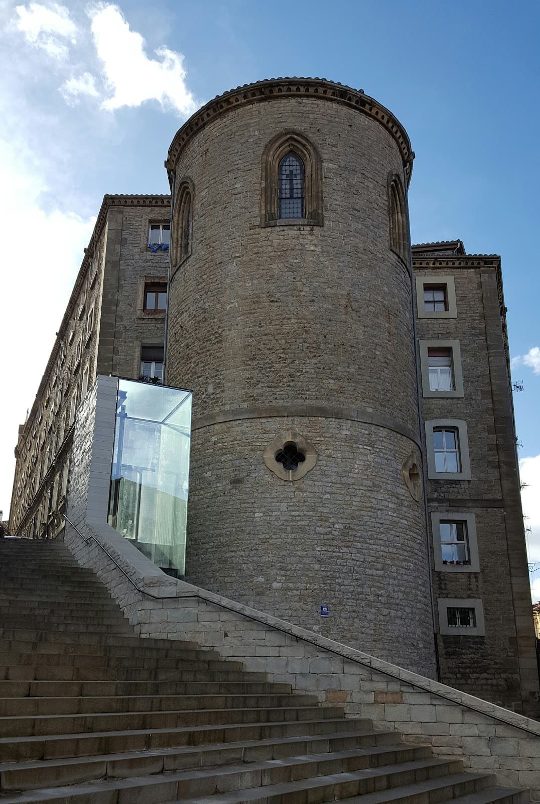 Correría Street - Image 1