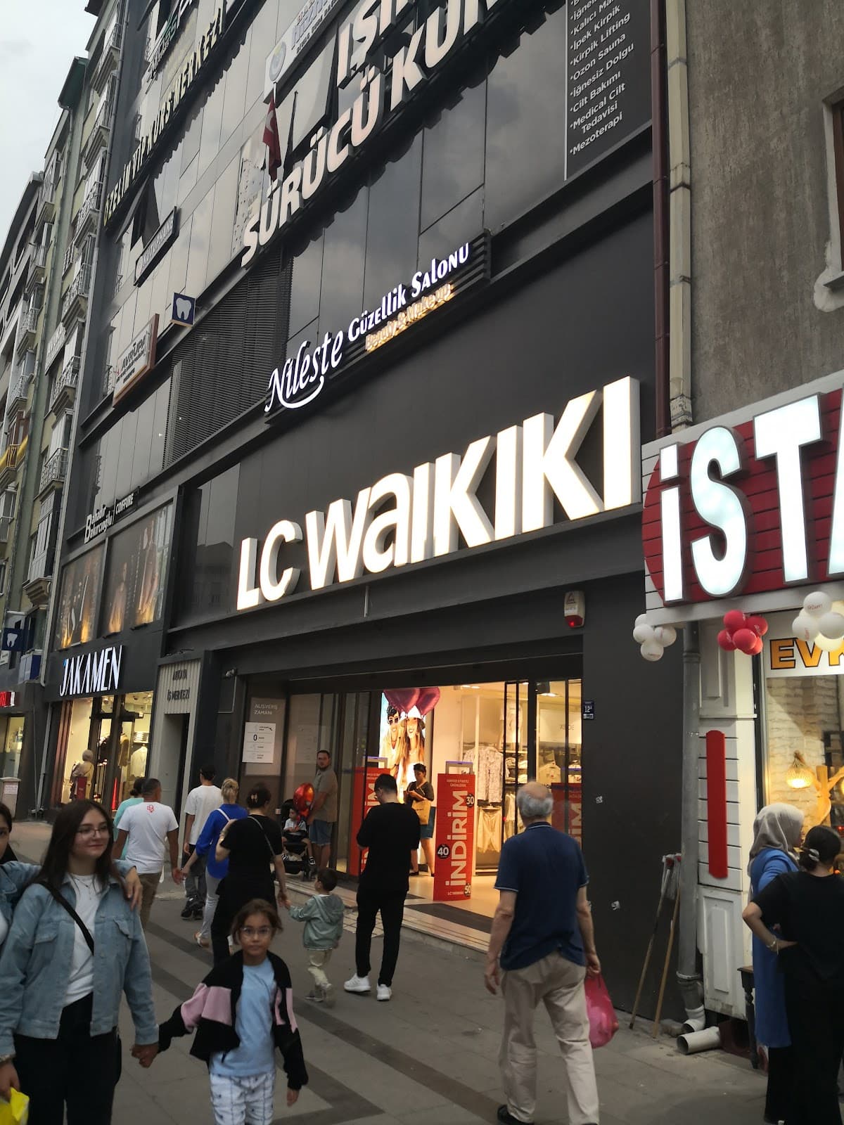 İnönü Boulevard axis - Image 1