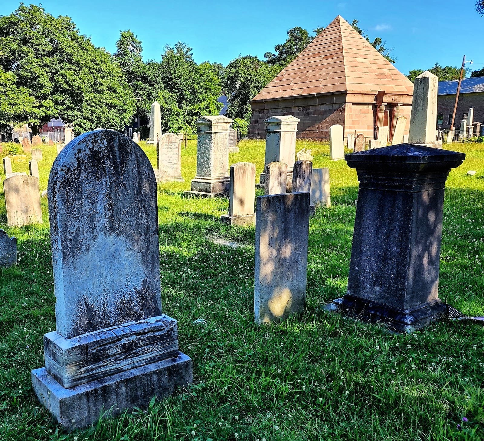 Old Town Cemetery (Newburgh) - Image 1