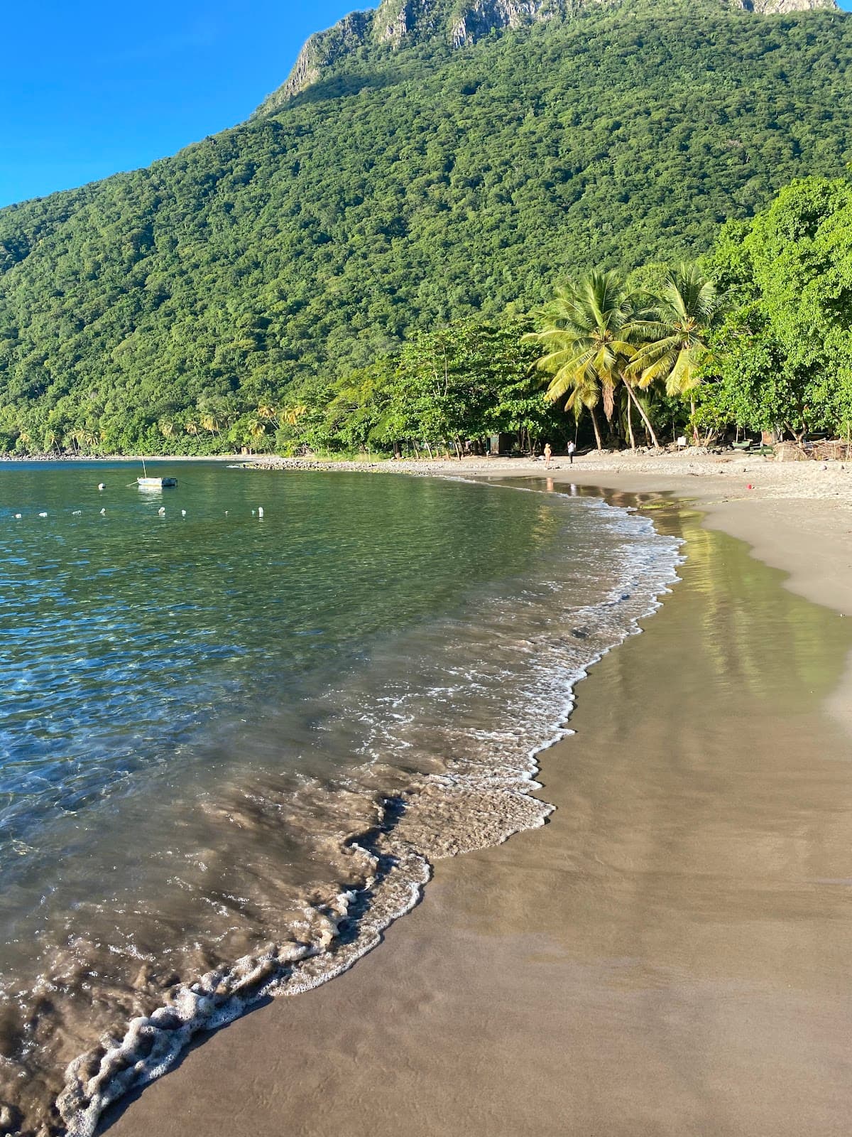 Anse L'Ivrogne Black Bay - Image 1