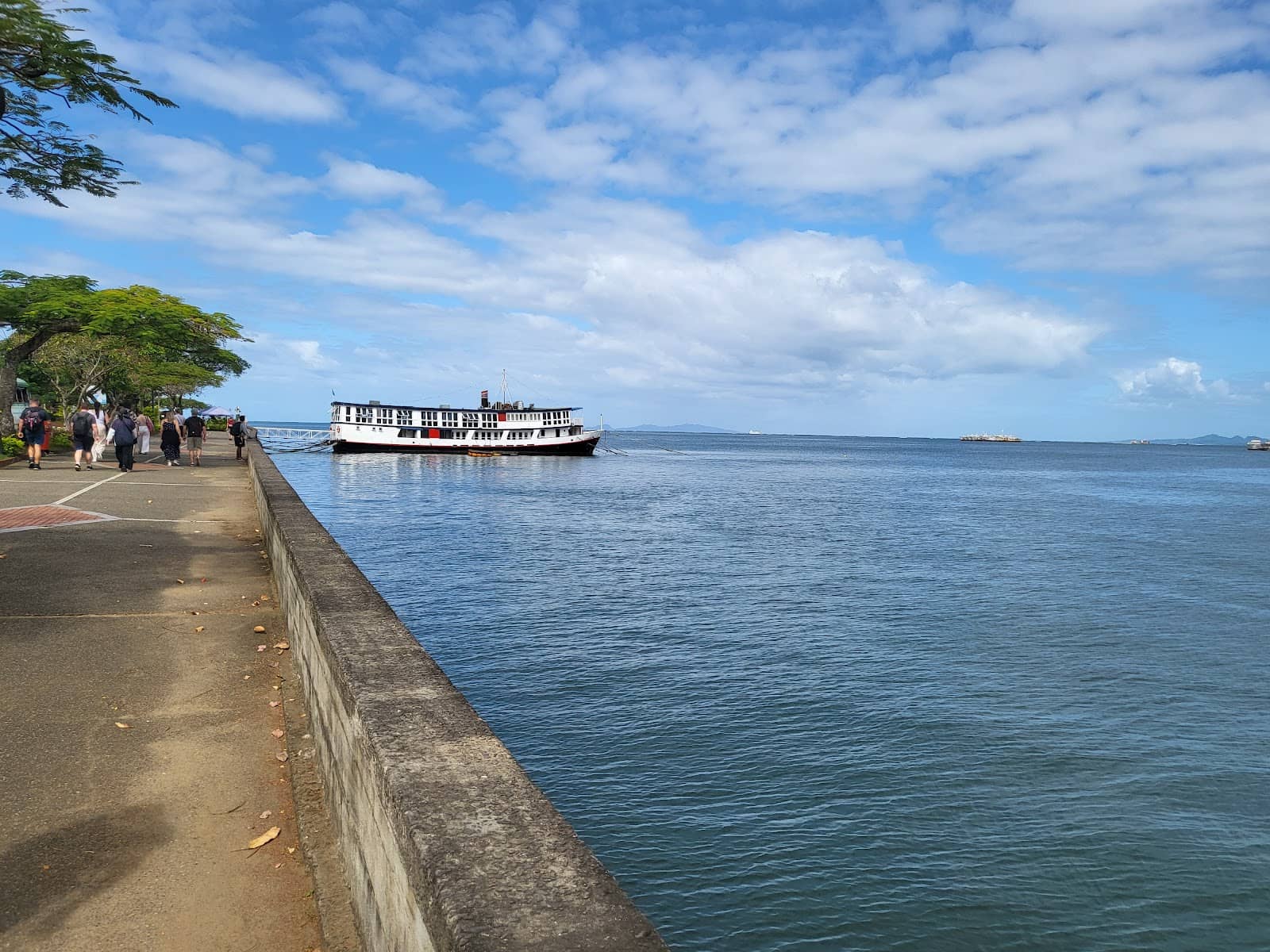 Interactive Water Fountain