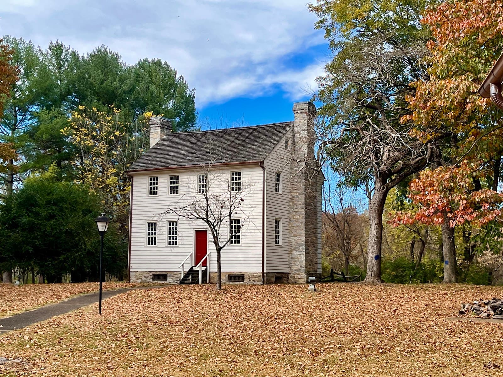 Carter Mansion - Image 1