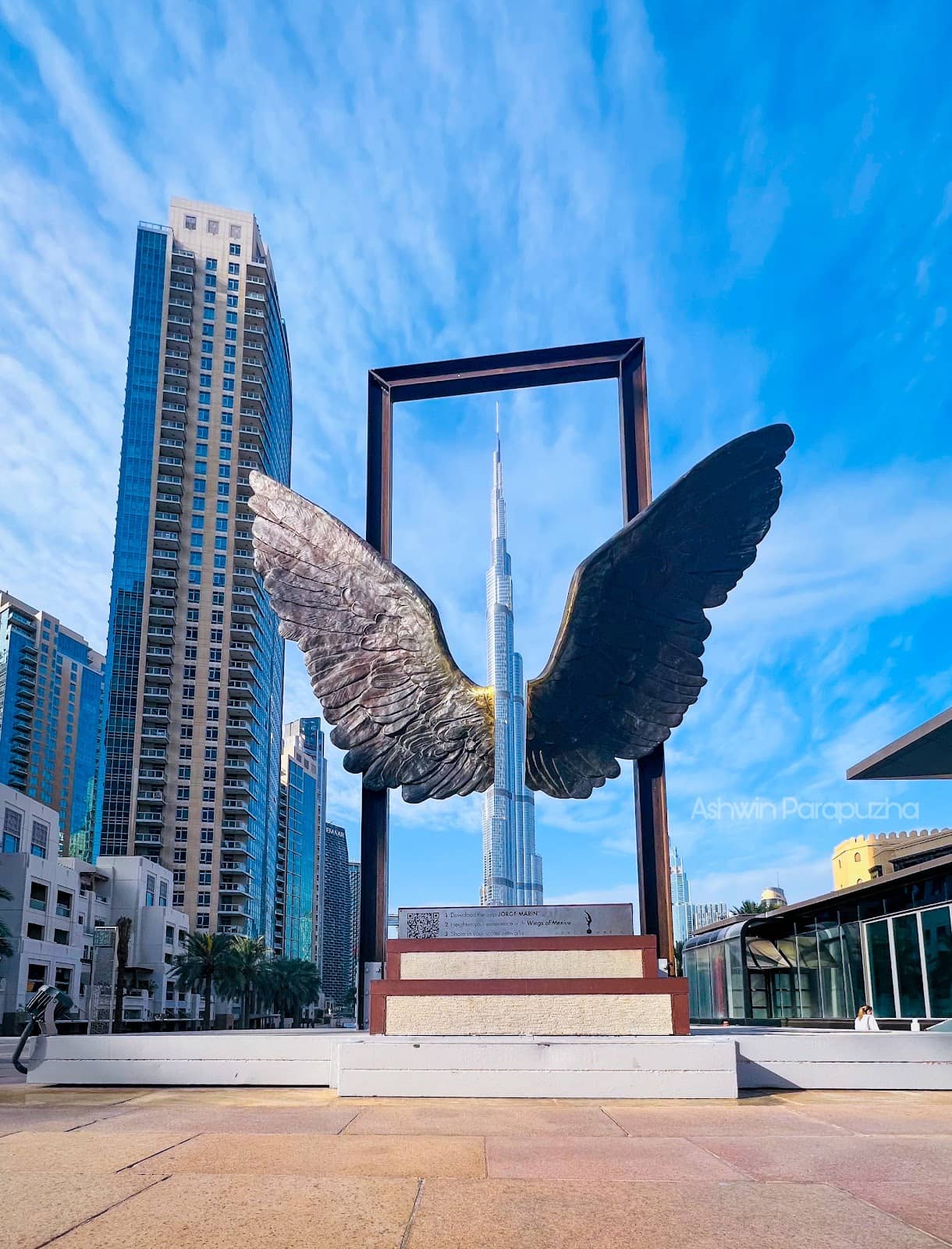 Downtown Boulevard Stroll