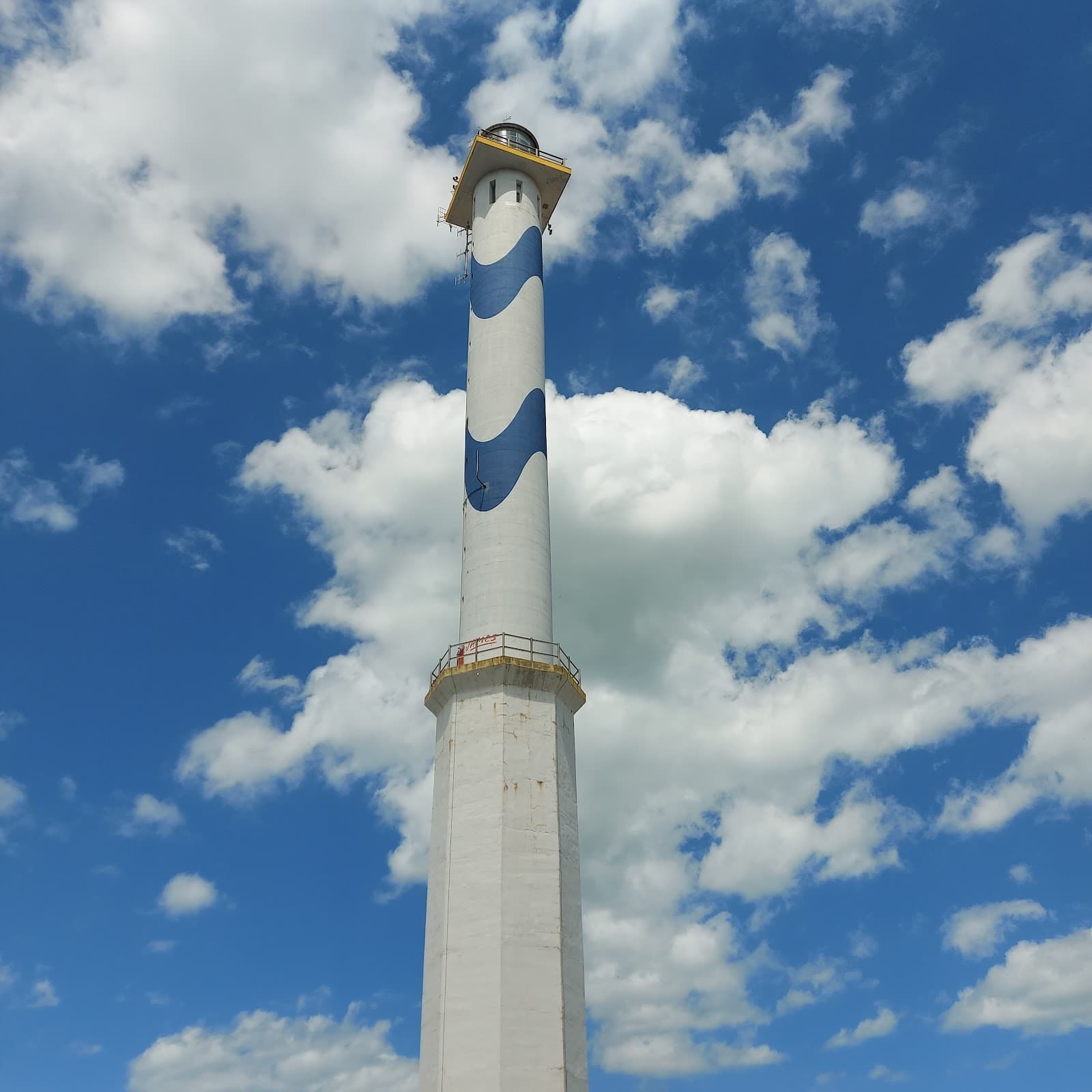 Lange Nelle Lighthouse Ostend - Image 1