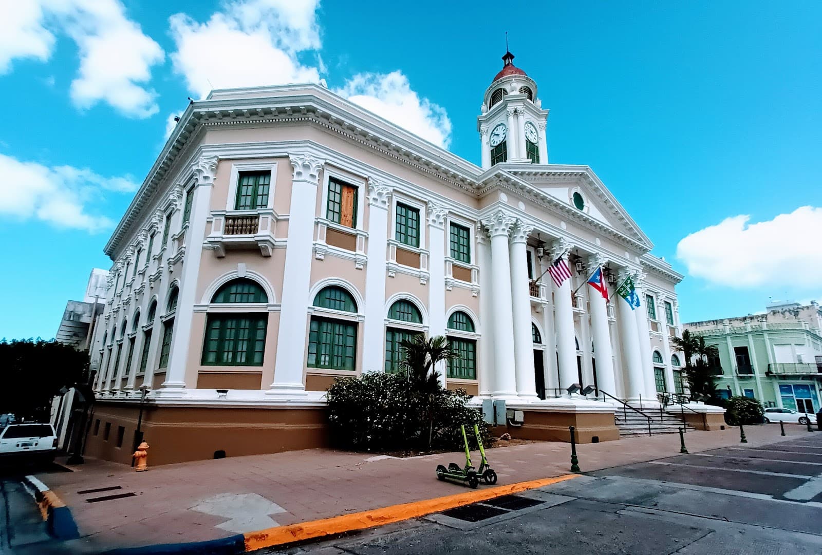 Mayagüez City Hall - Image 1