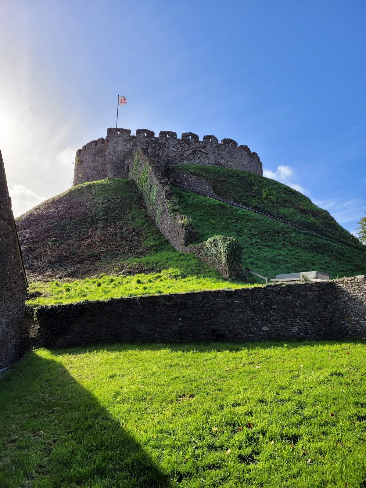 Totnes Castle - Image 1