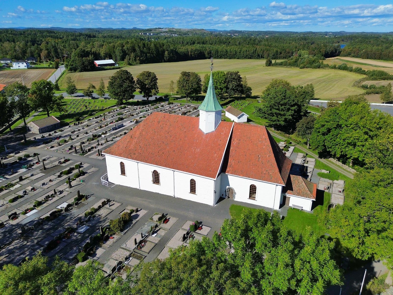 Tjølling Church - Image 1