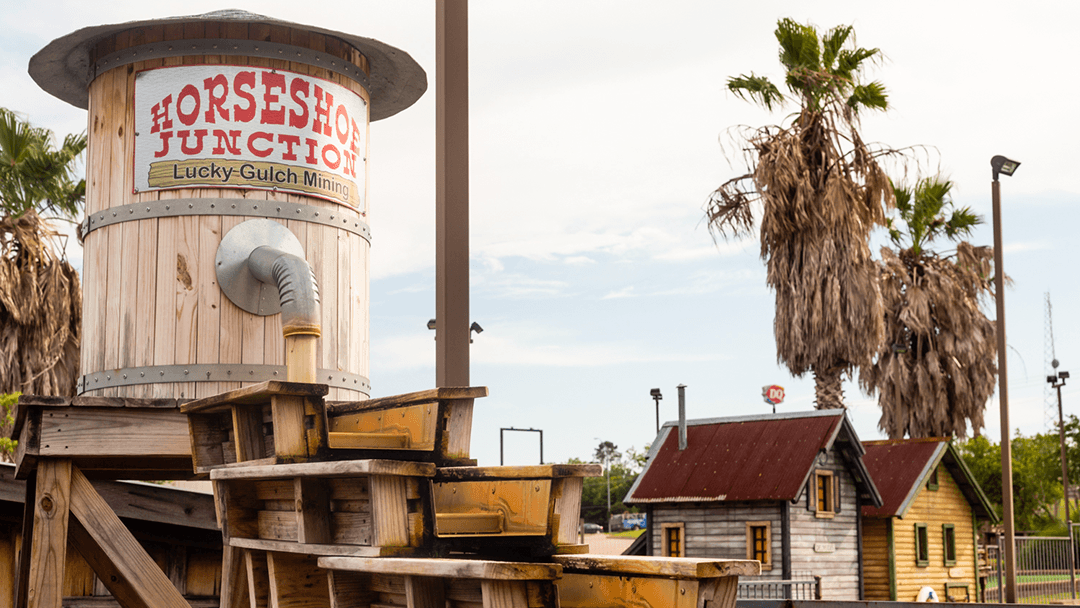 Horseshoe Junction - Image 1