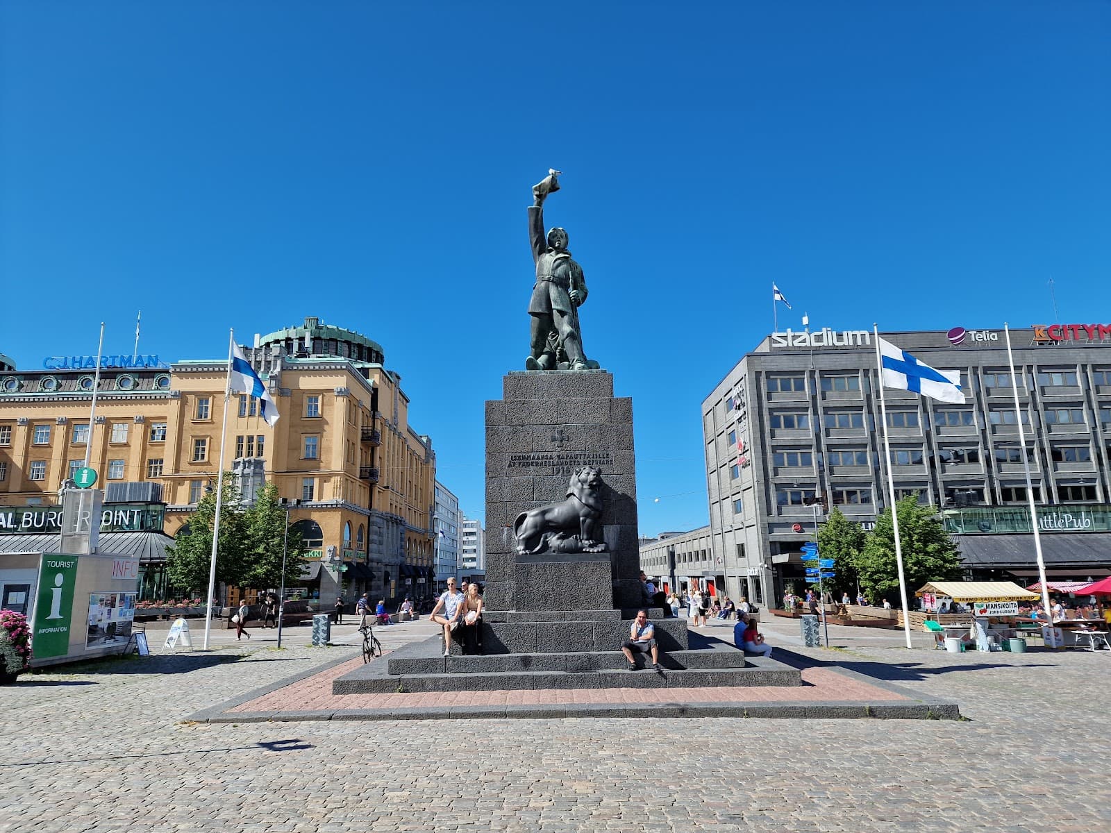Liberty Statue (Vapaudenpatsas) - Image 1