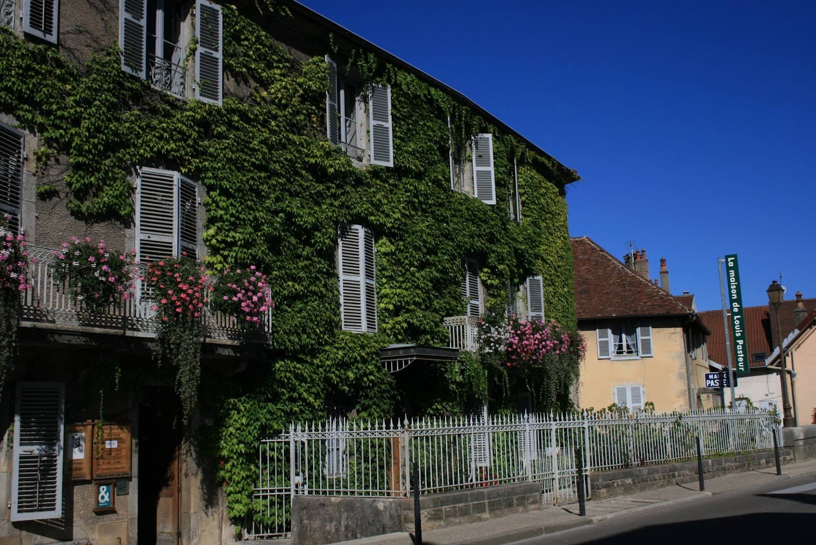 Louis Pasteur House, Arbois - Image 1