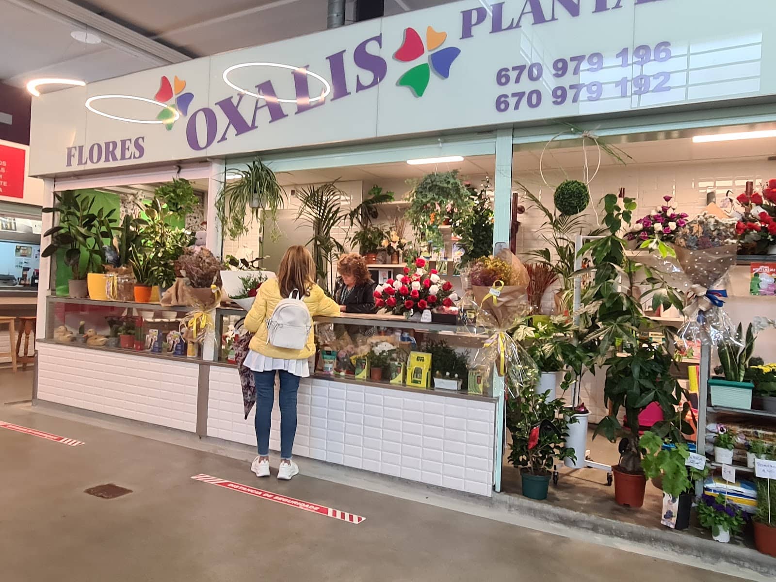 Cordero Butcher Stand