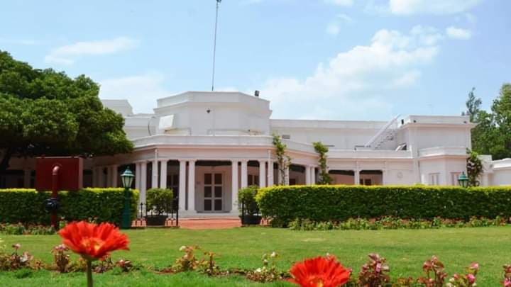 Rashtrapati Nilayam Hyderabad - Image 1