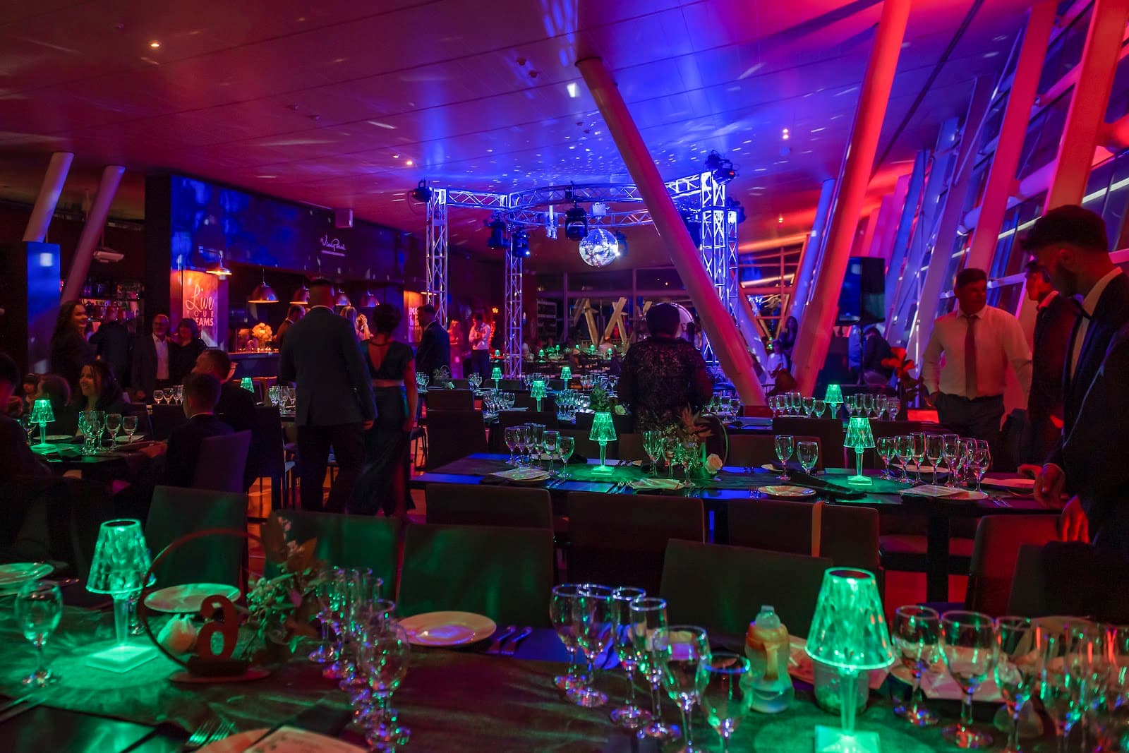 Las Cumbres Viewpoint - Image 1