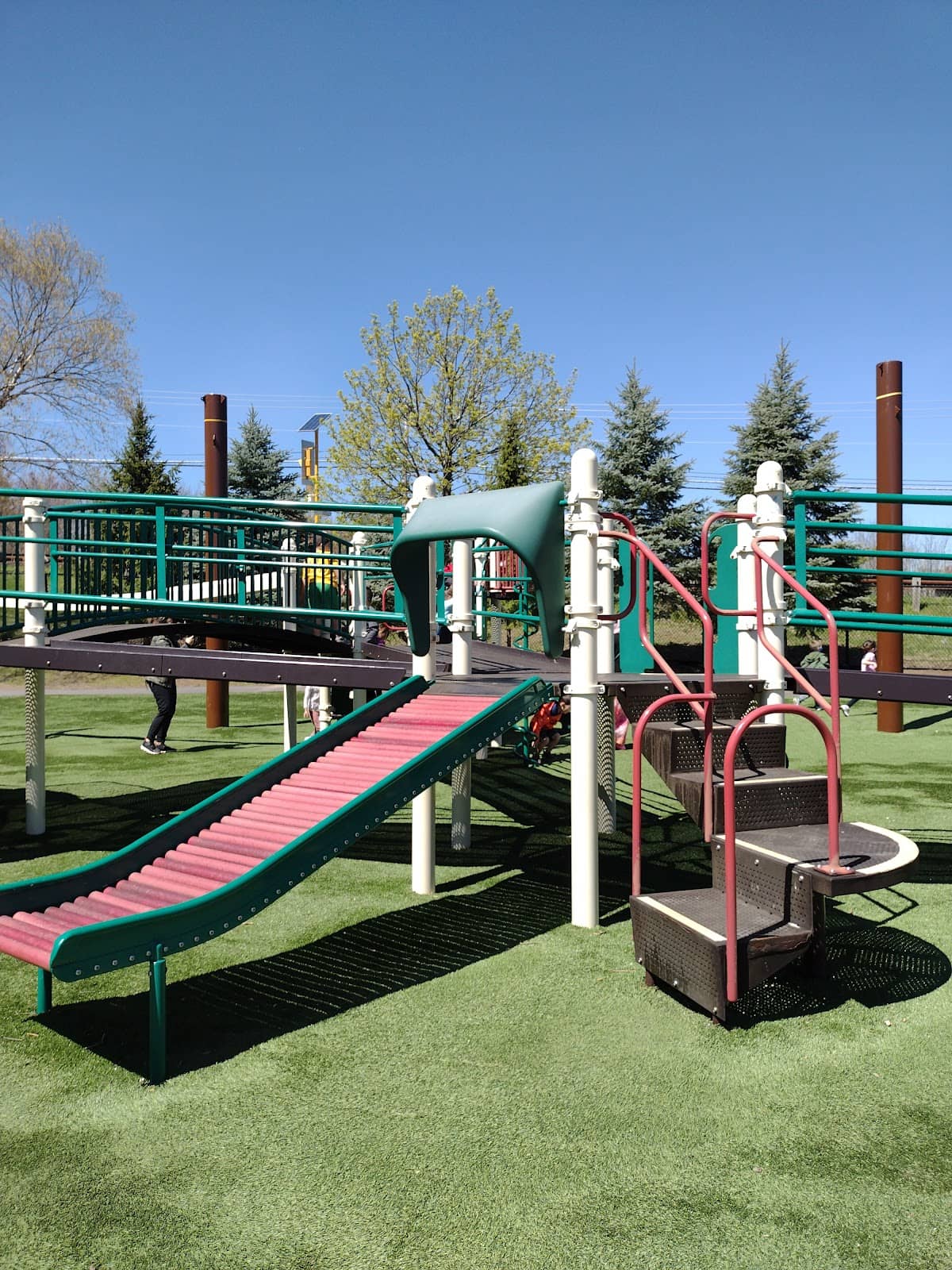 Seasonal Skating & Sledding