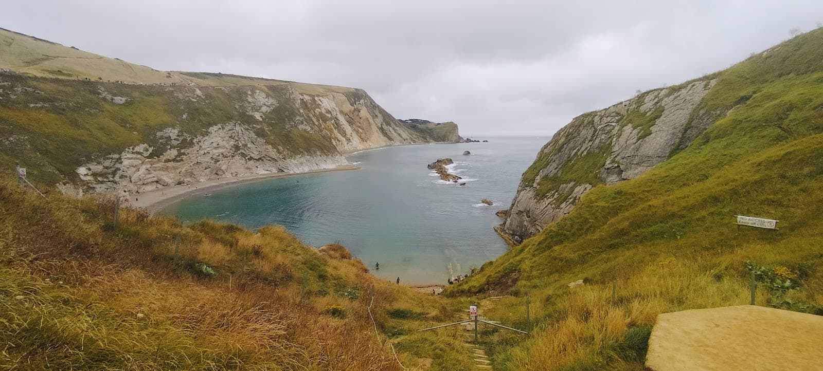 Man O'War Bay - Image 1