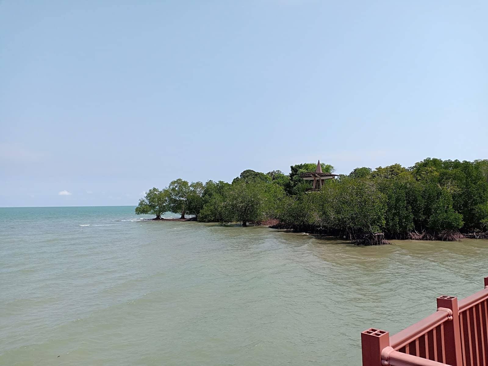 Pantai Cahaya Negeri Sunset