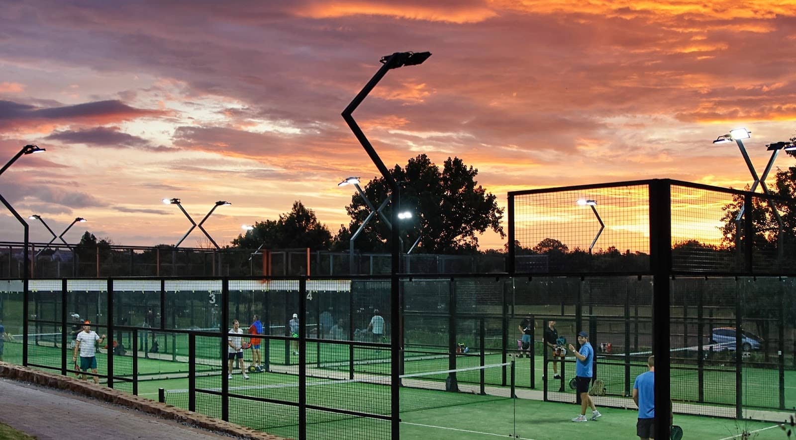 Cursive Lifestyle Eatery