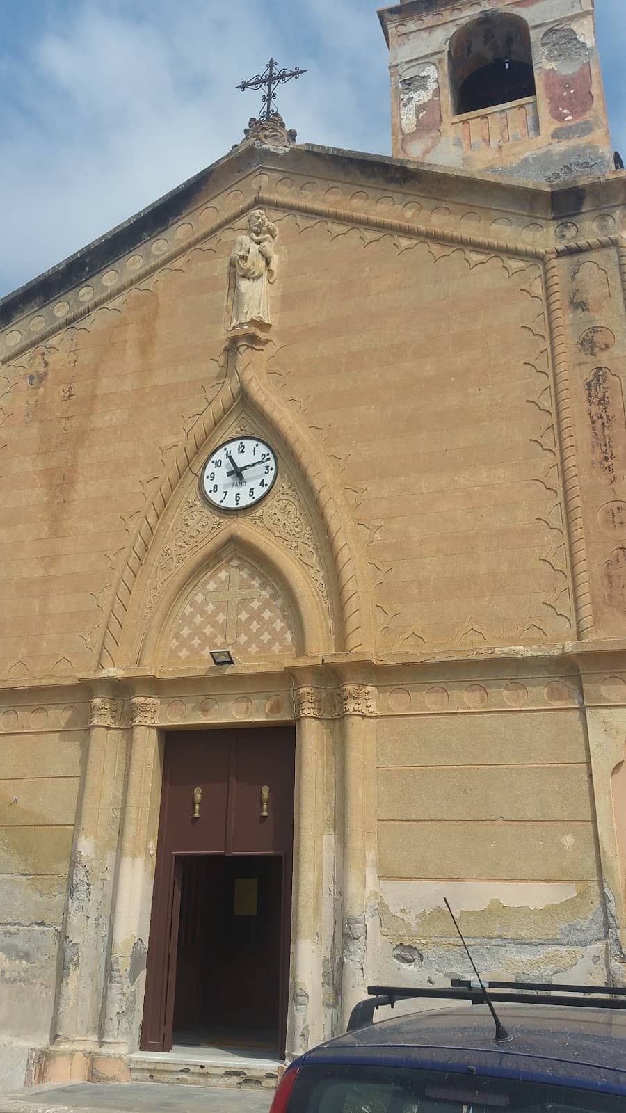 Santa Marina & Malfa Villages