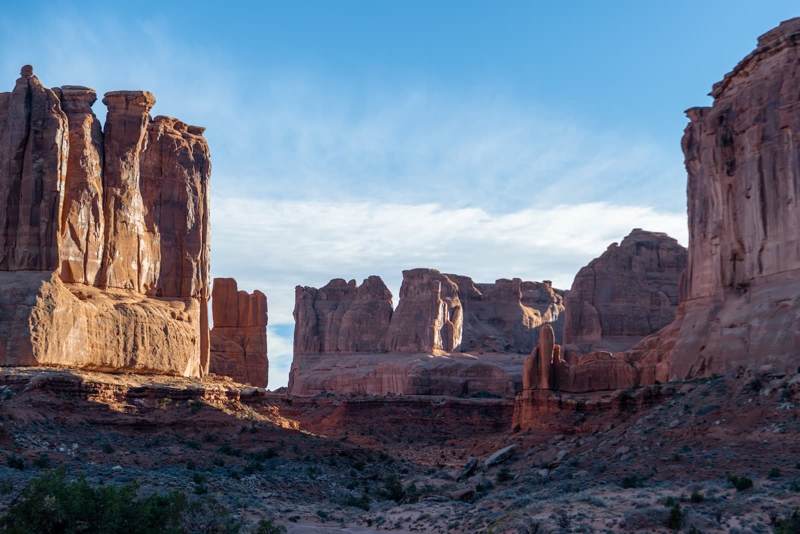 Courthouse Towers & La Sal Mountains Viewpoint Arches National Park Utah - Image 1