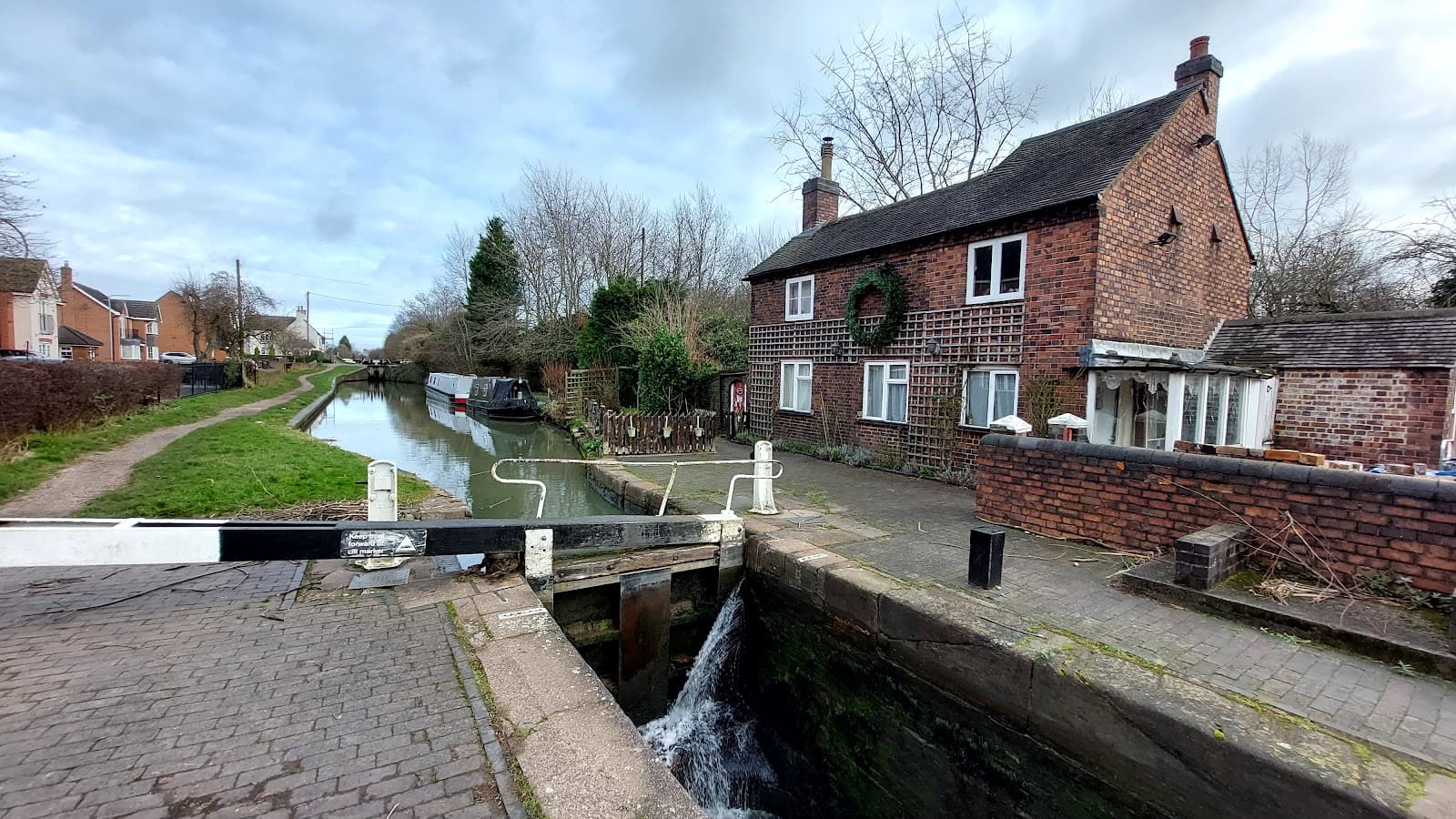 Glascote Locks Coventry Canal - Image 1