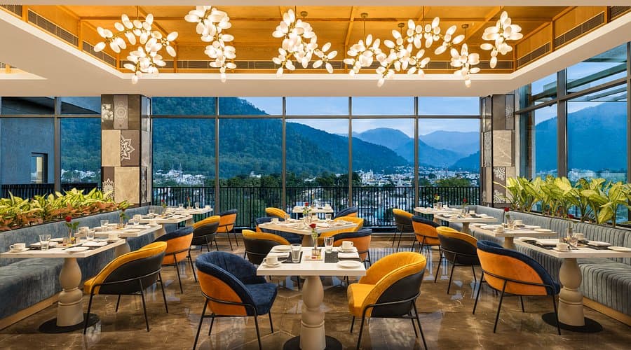 Dinner in the Sky Dubai - Image 1