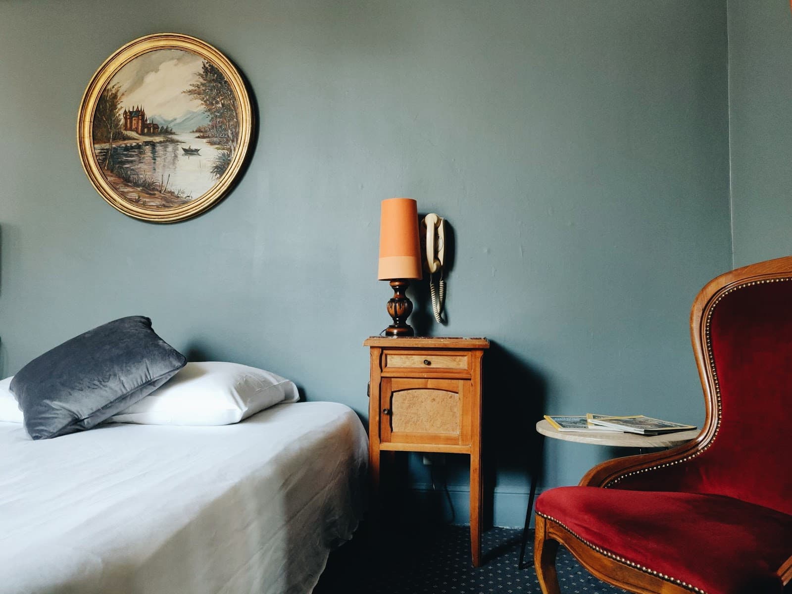 Saint-Charles Quarter - Image 1