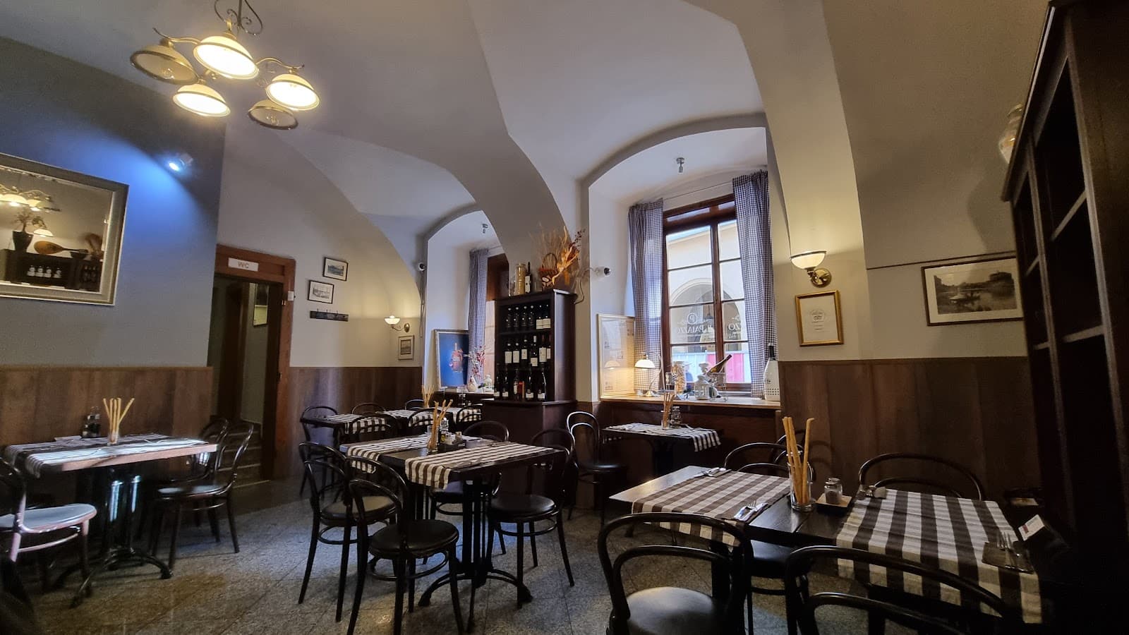 Il Palazzo - Image 1