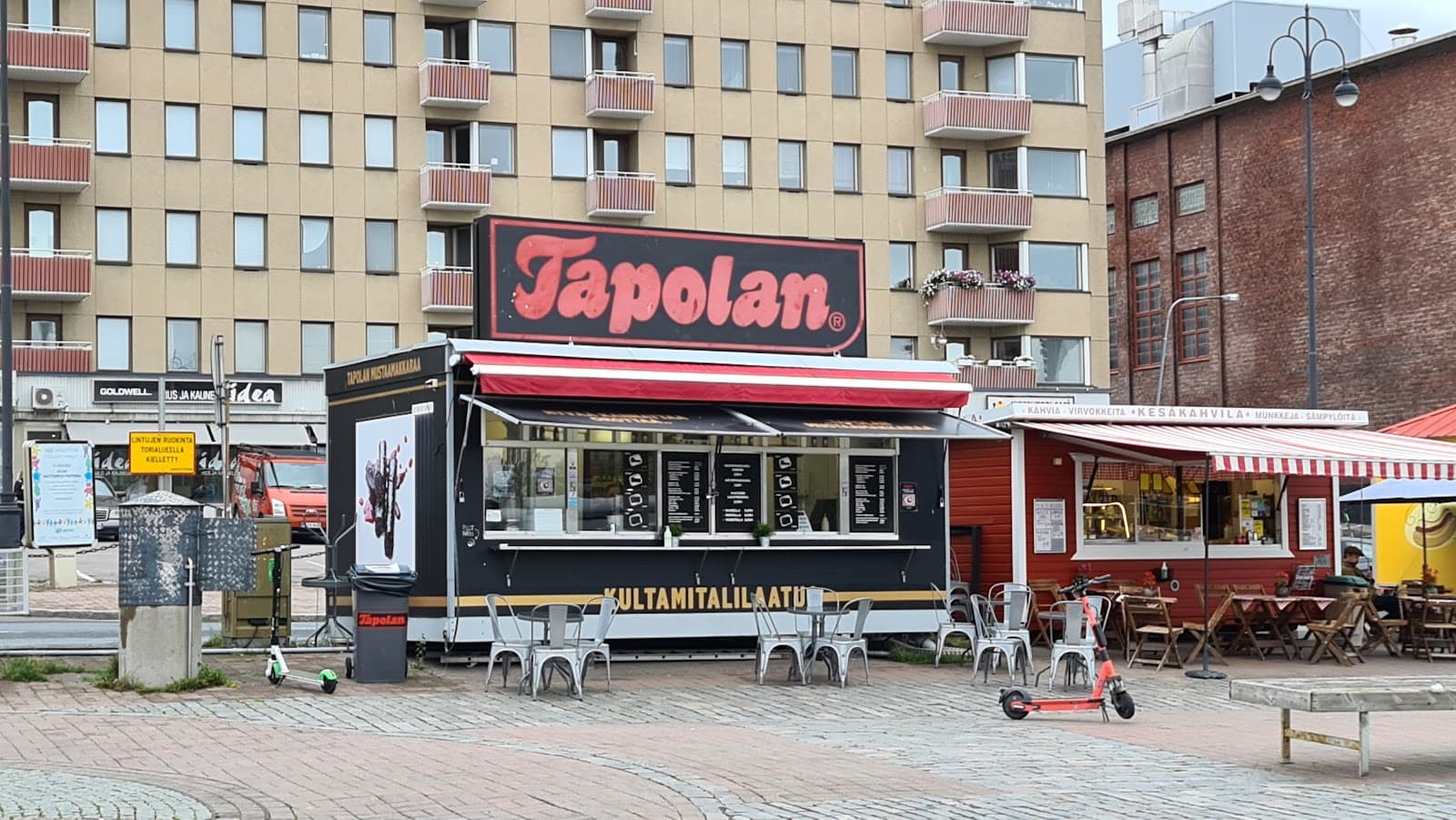 Laukontori Market Square - Image 1