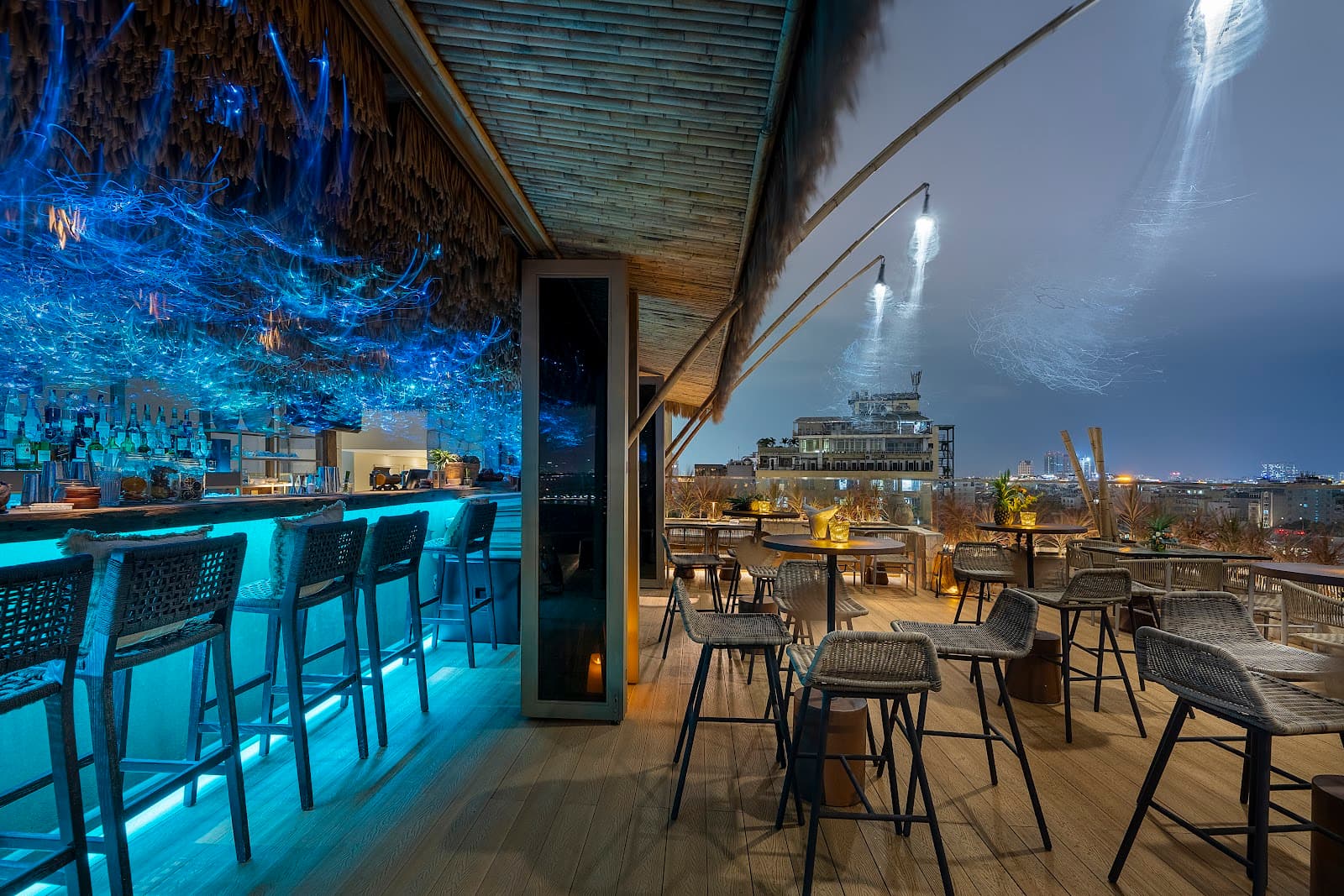 Bar Dinh Rooftop Lounge - Image 1