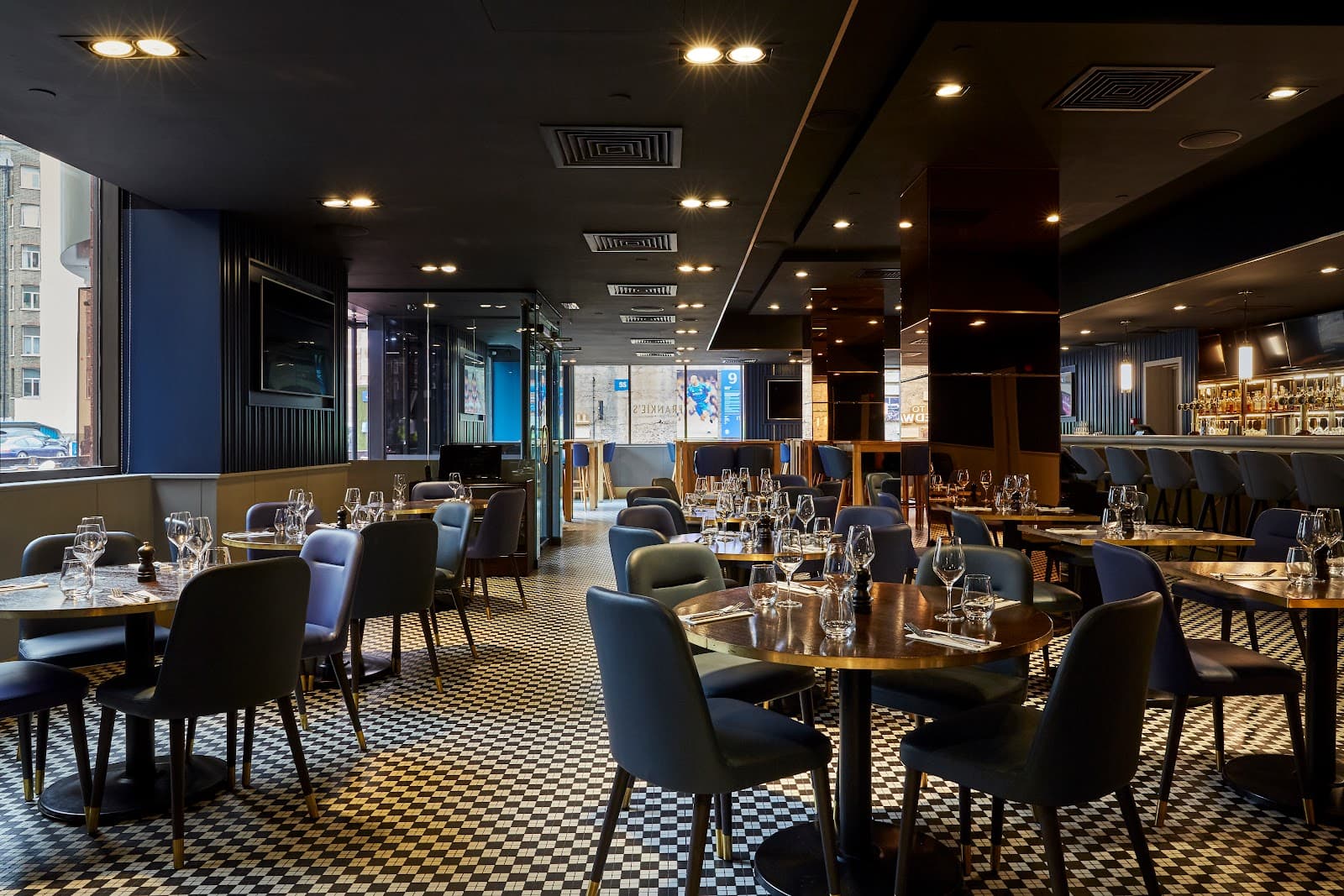 Frankie's - Image 1
