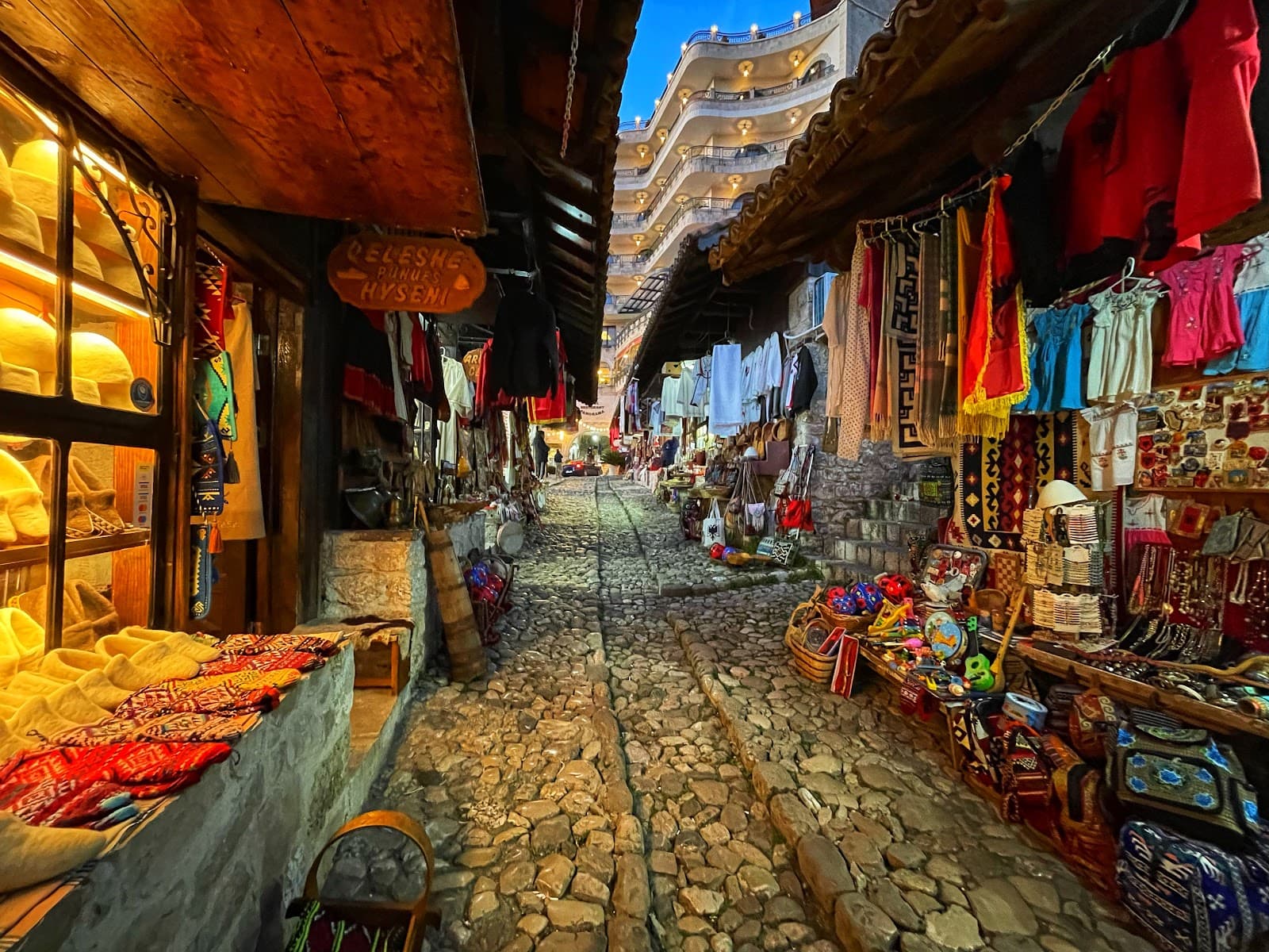 Krujë Castle & Old Bazaar - Image 1